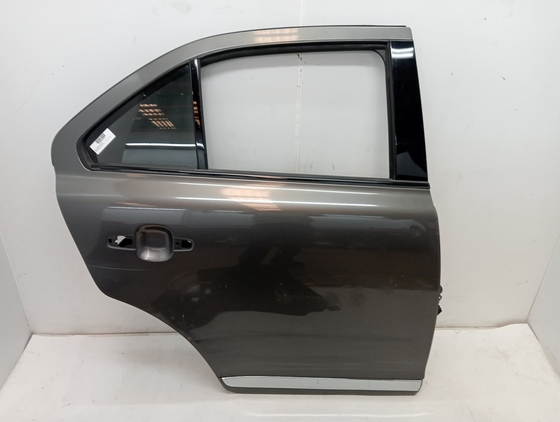 Puerta trasera derecha SUZUKI KIZASHI A6B