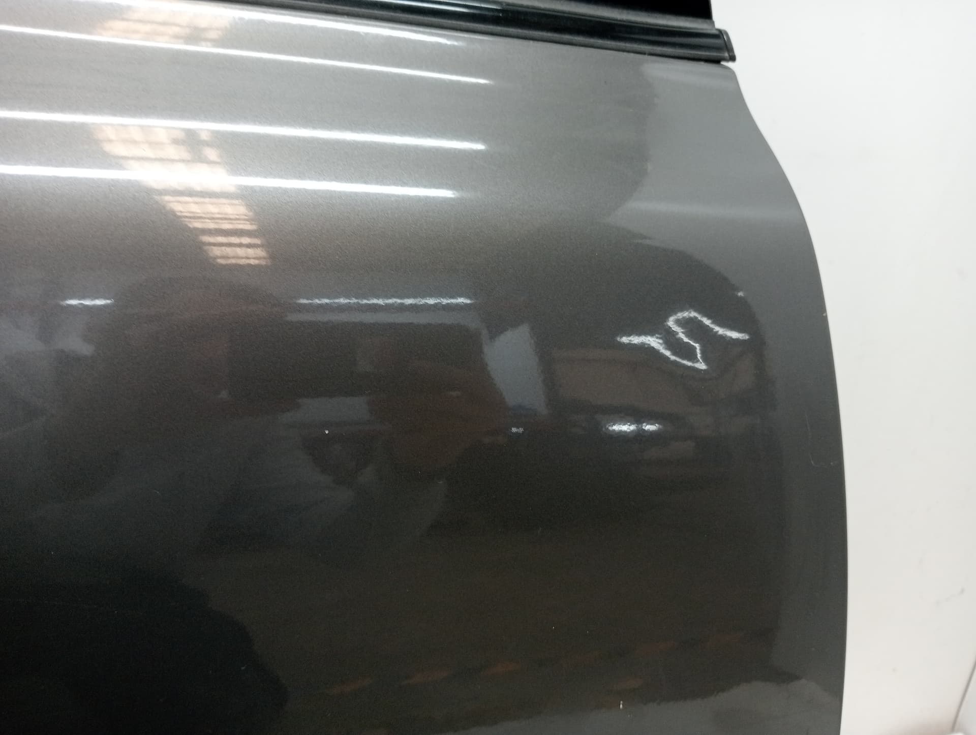 Puerta trasera derecha SUZUKI KIZASHI A6B 5