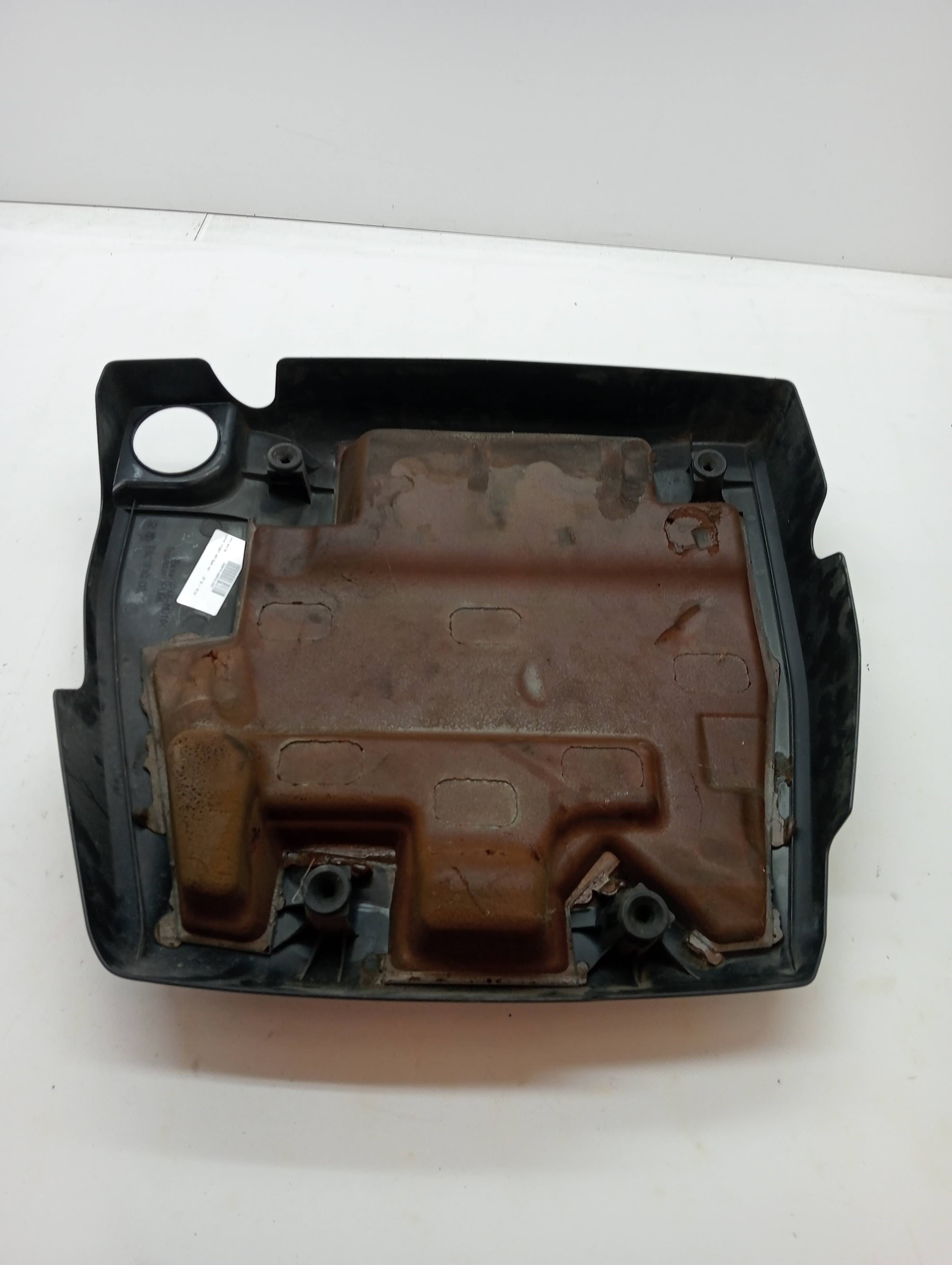 Tapa motor SUZUKI KIZASHI A6B 3
