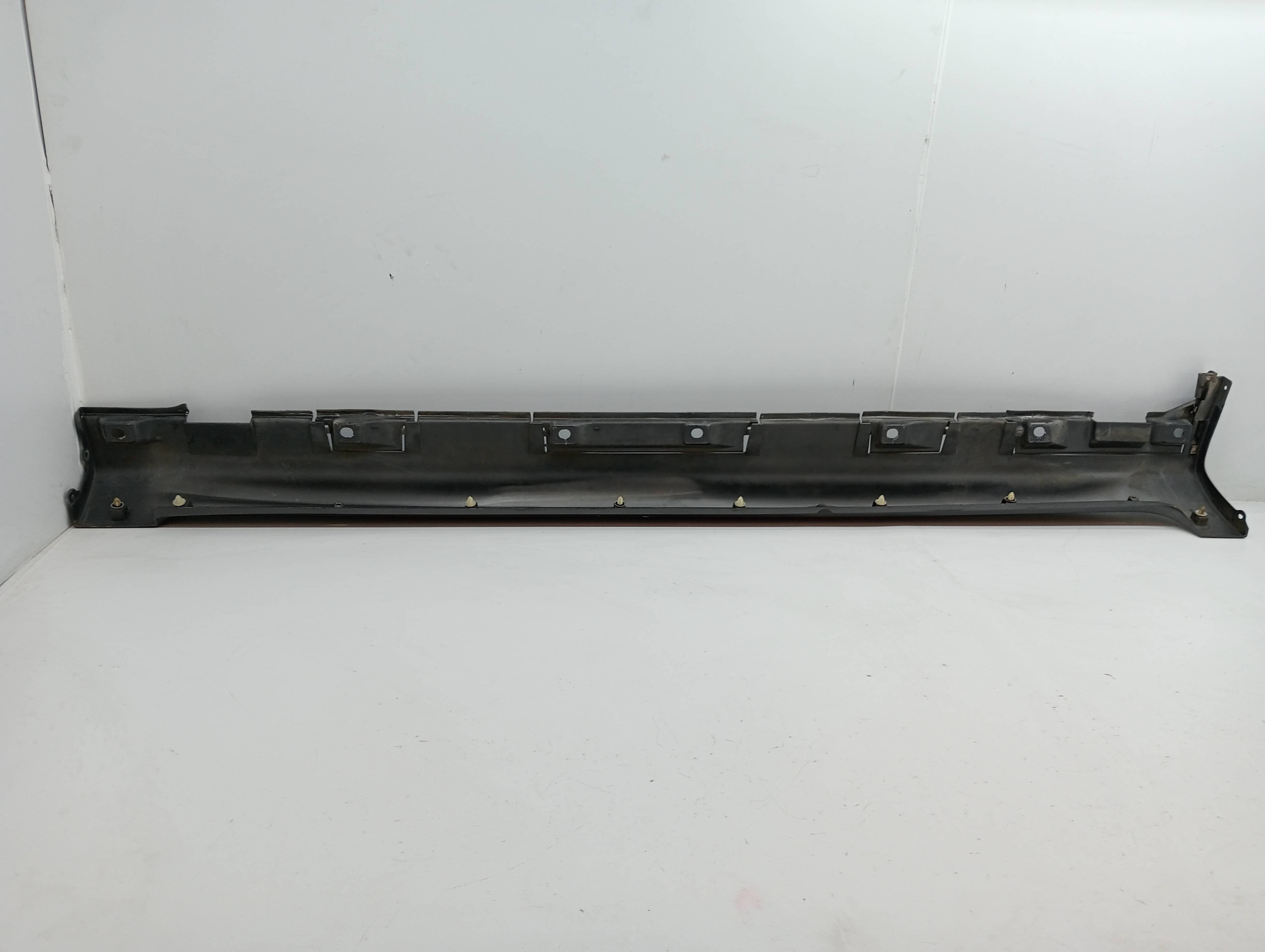 Plastico SUZUKI KIZASHI A6B 2