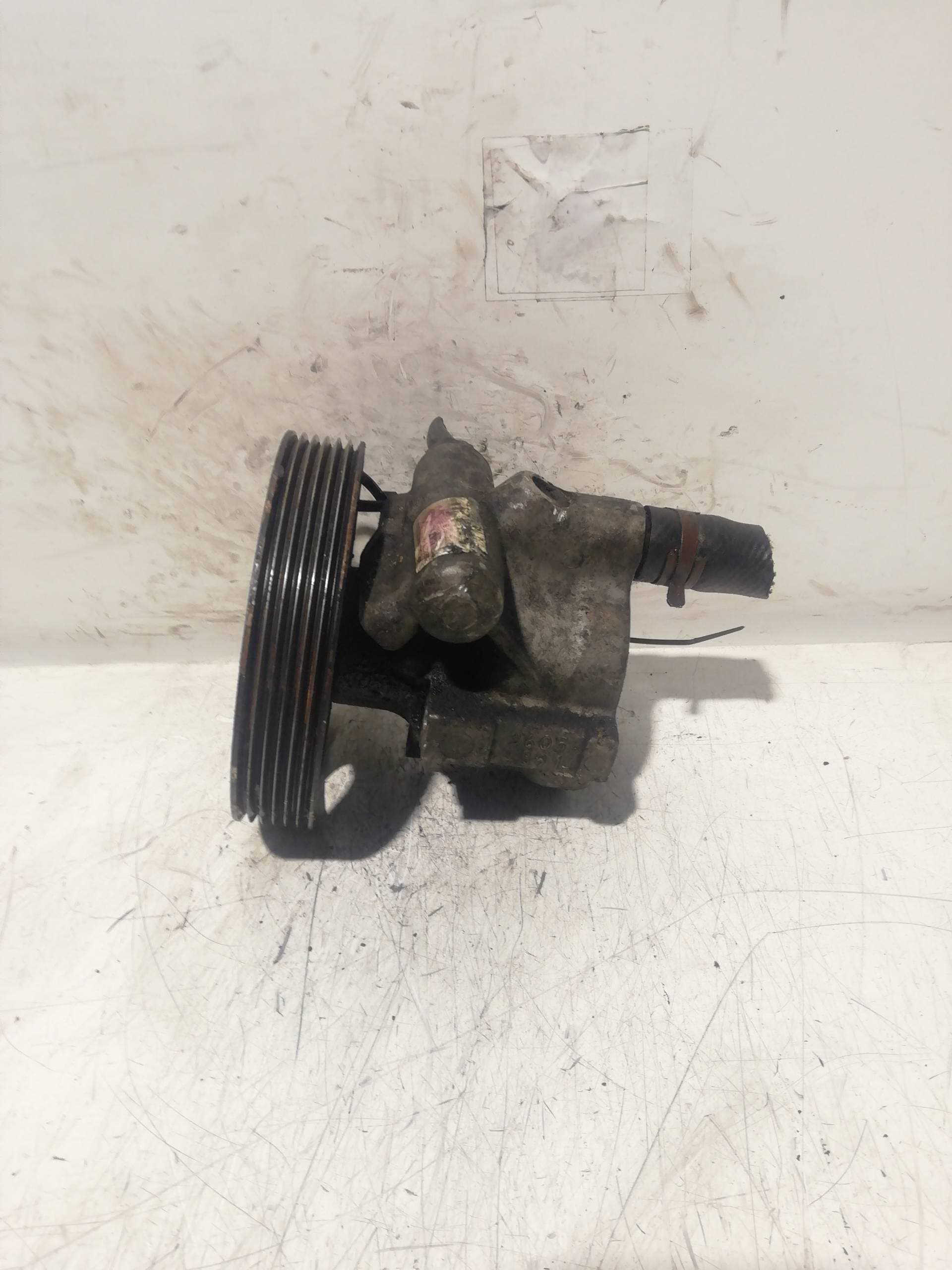 Bomba direccion RENAULT LAGUNA II (BG0) 4