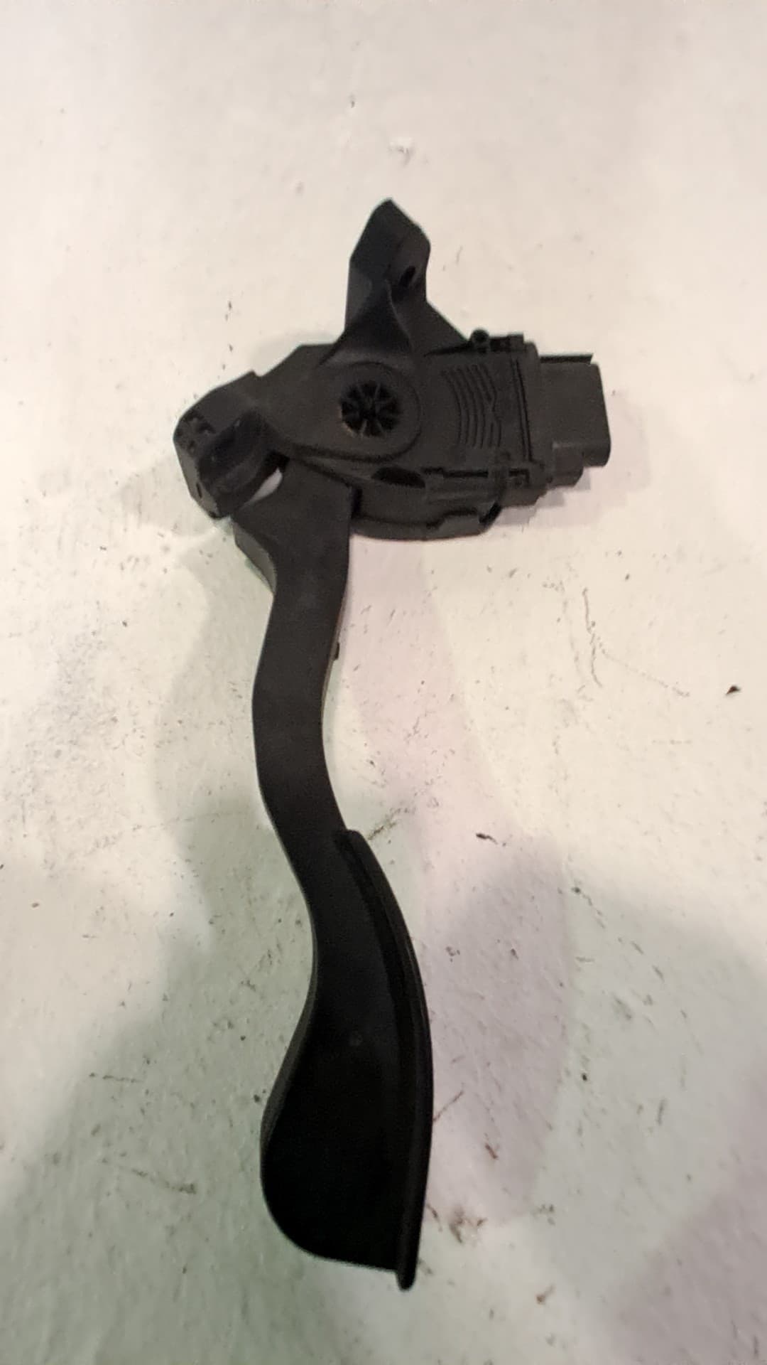 Pedal acelerador FORD TRANSIT CONNECT (TC7) 2