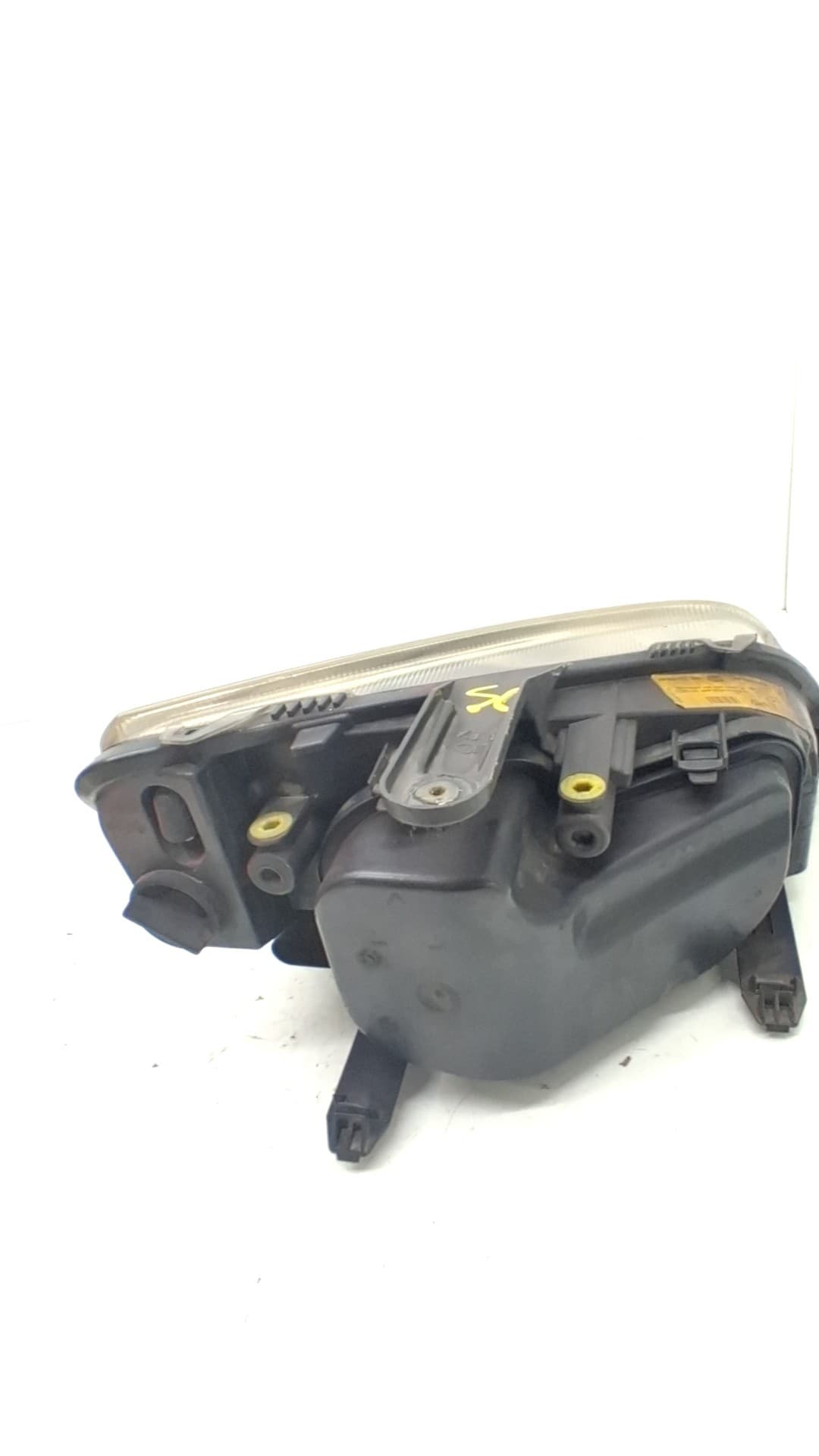 Faro izquierdo FORD FOCUS BERLINA (CAP) 2