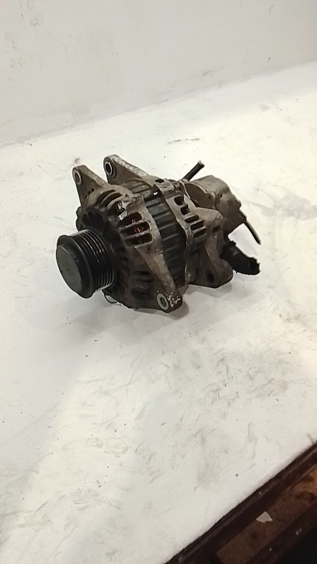 Alternador KIA SORENTO 3