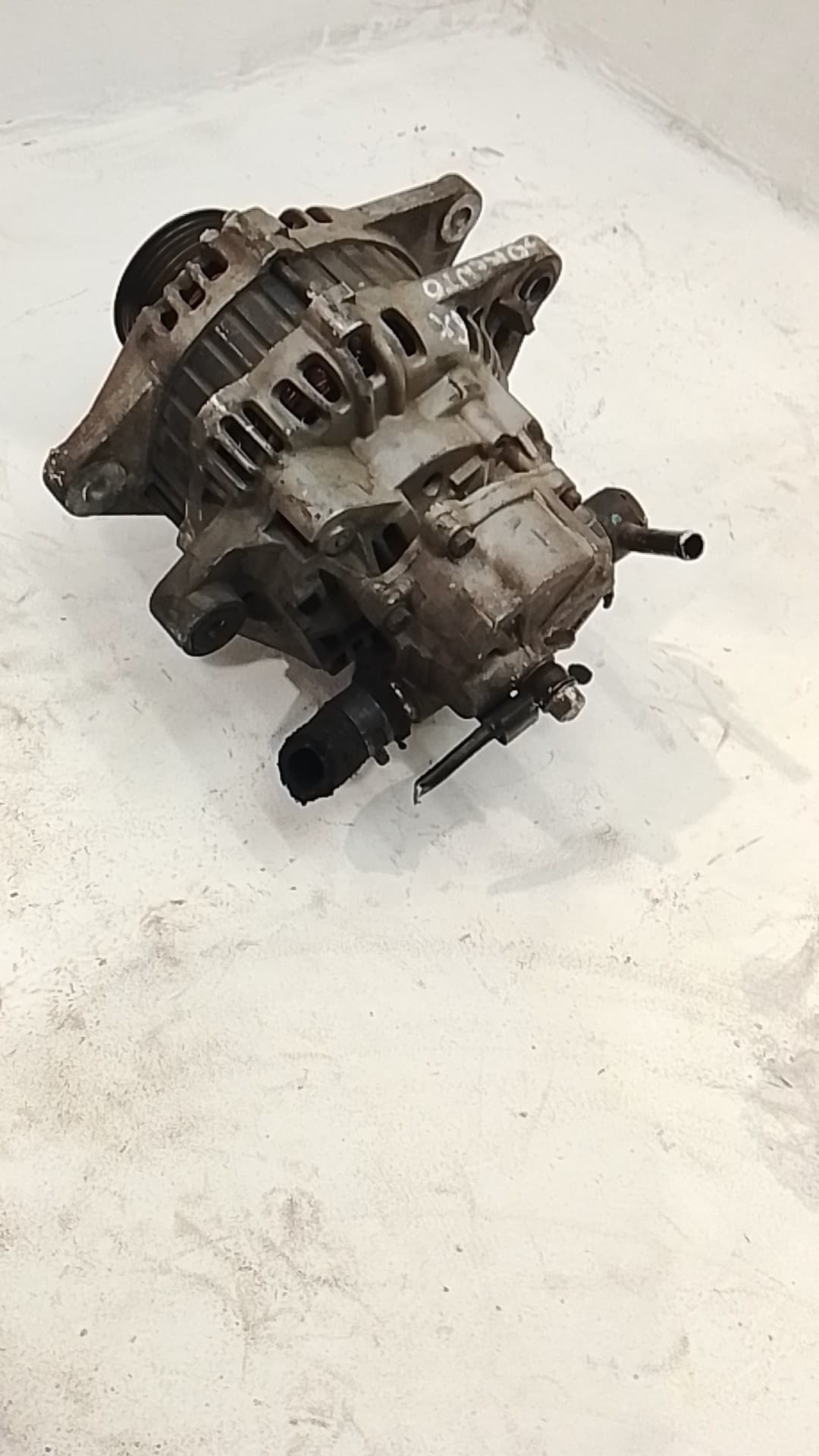 Alternador KIA SORENTO 2