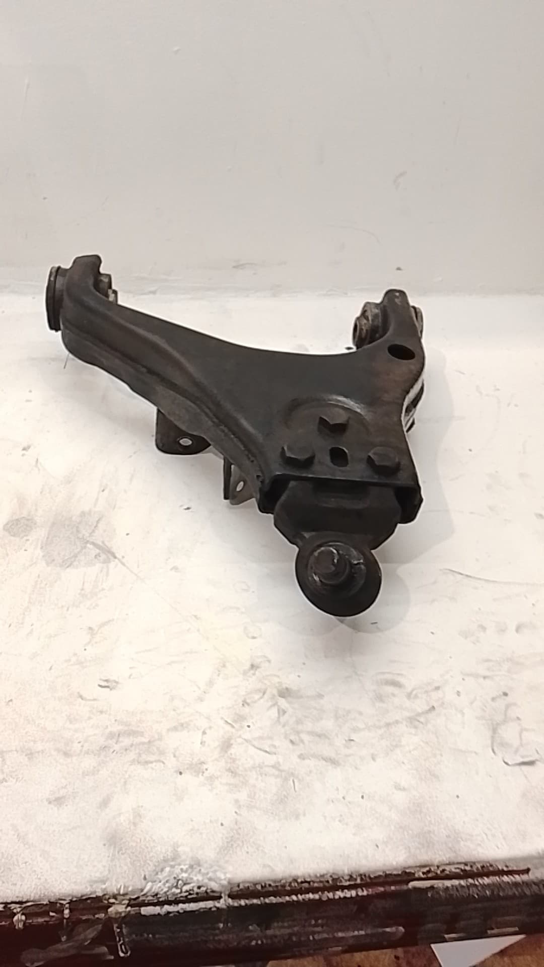 Brazo suspension inferior delantero derecho KIA SORENTO 2