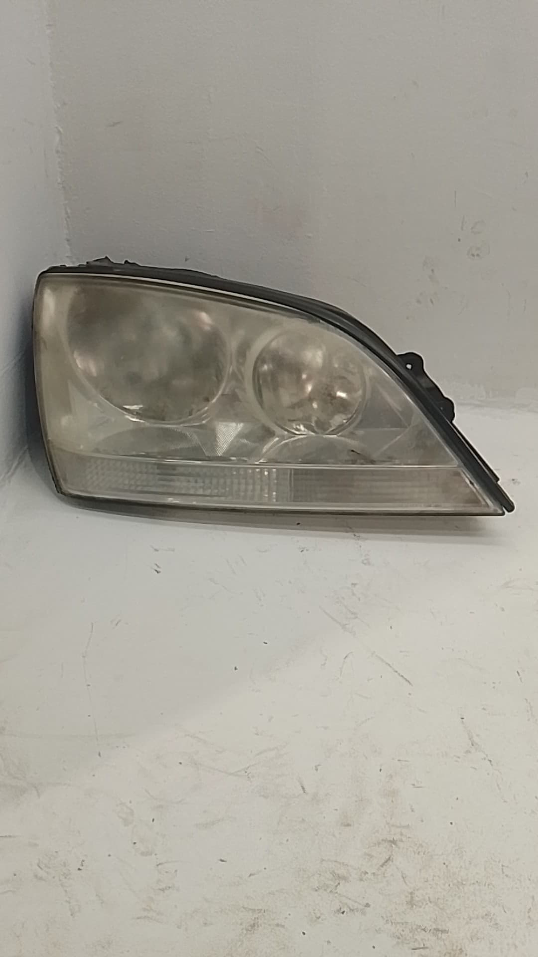 Faro derecho KIA SORENTO
