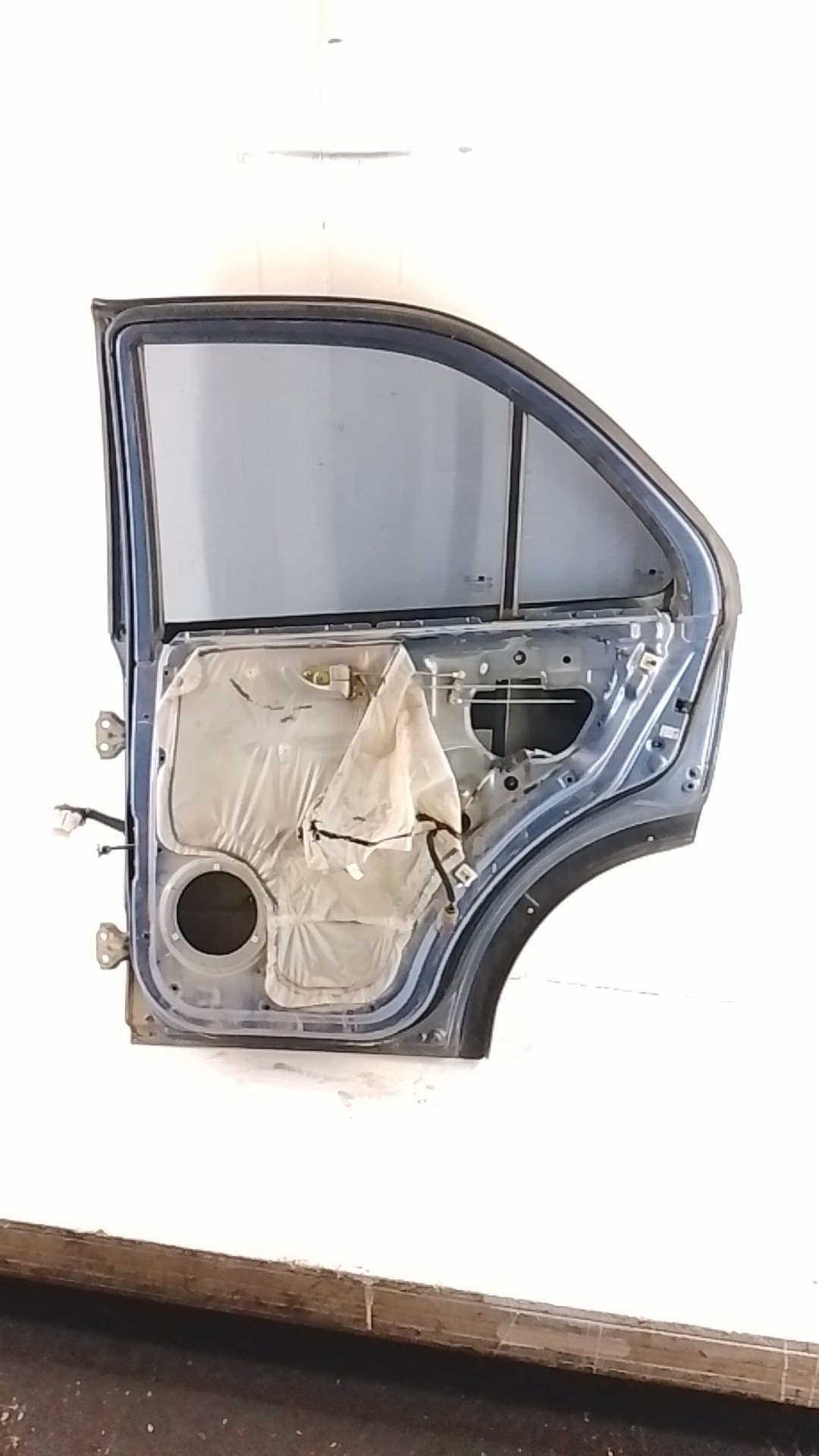 Puerta trasera derecha KIA SORENTO 2