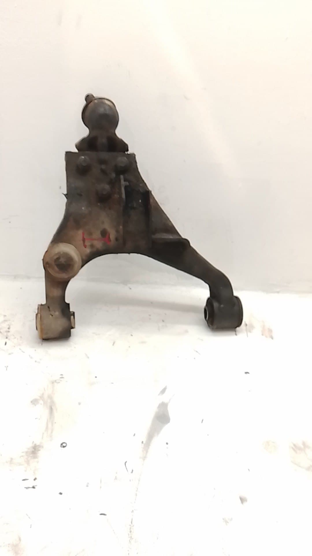 Brazo suspension inferior delantero izquierdo KIA SORENTO