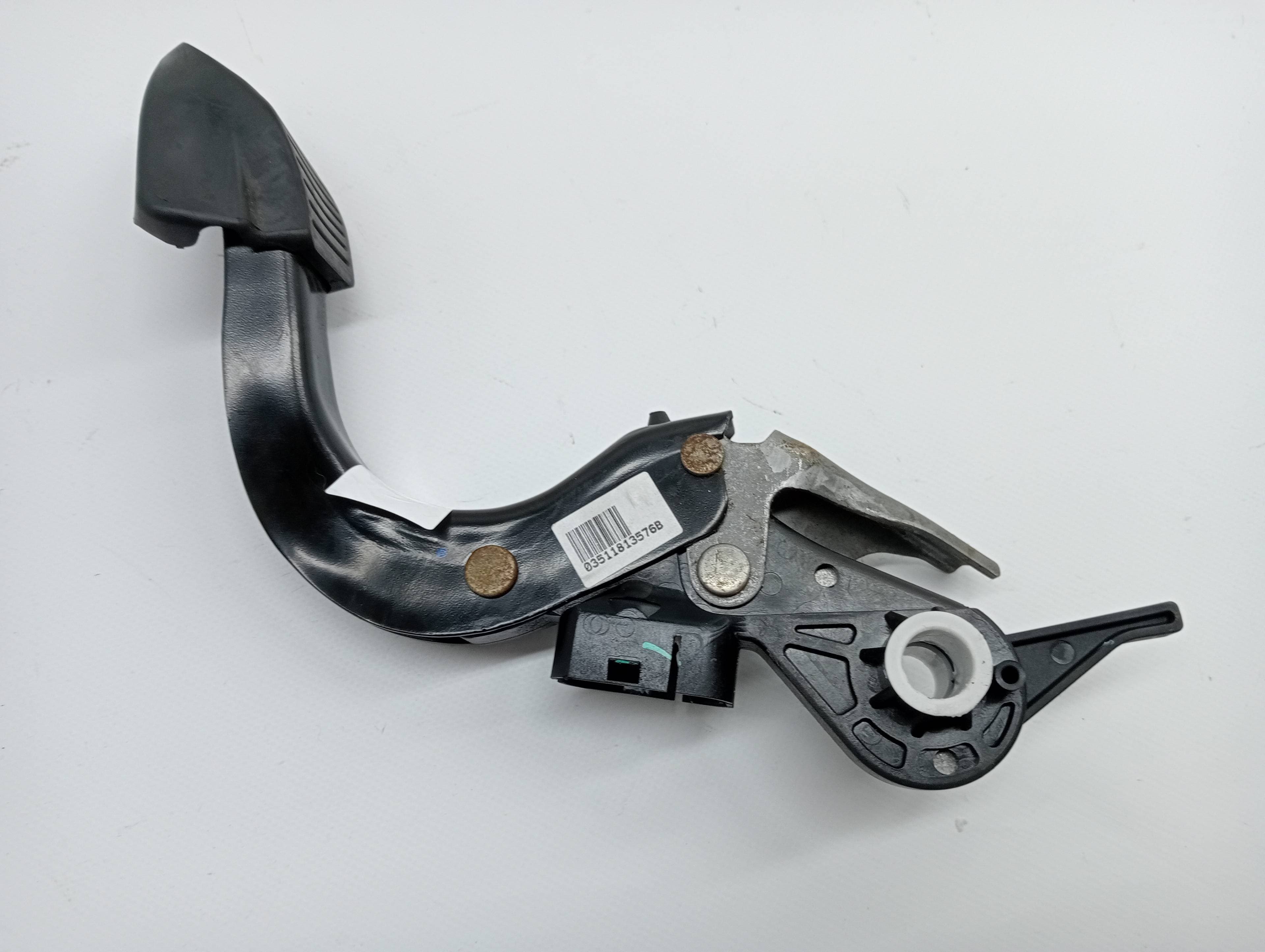 Pedal freno FIAT 500 L (330) 2