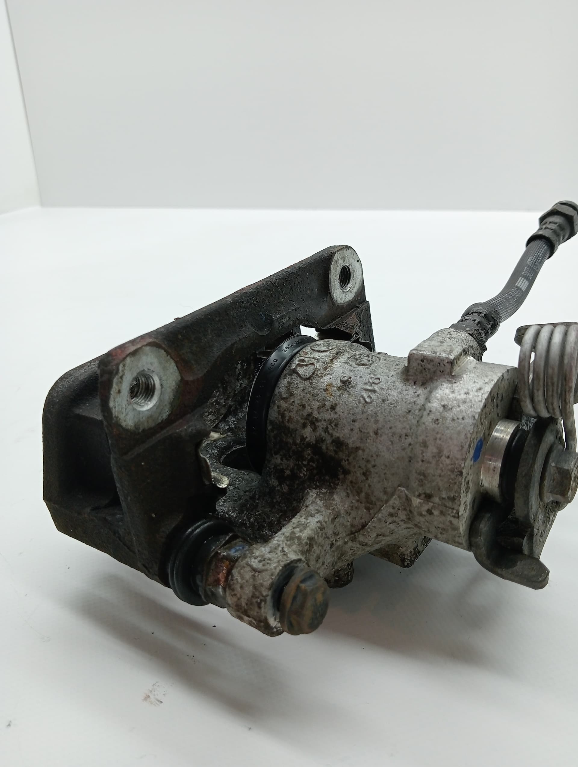 Recambio FIAT 500 L (330) ref. 51953240 2