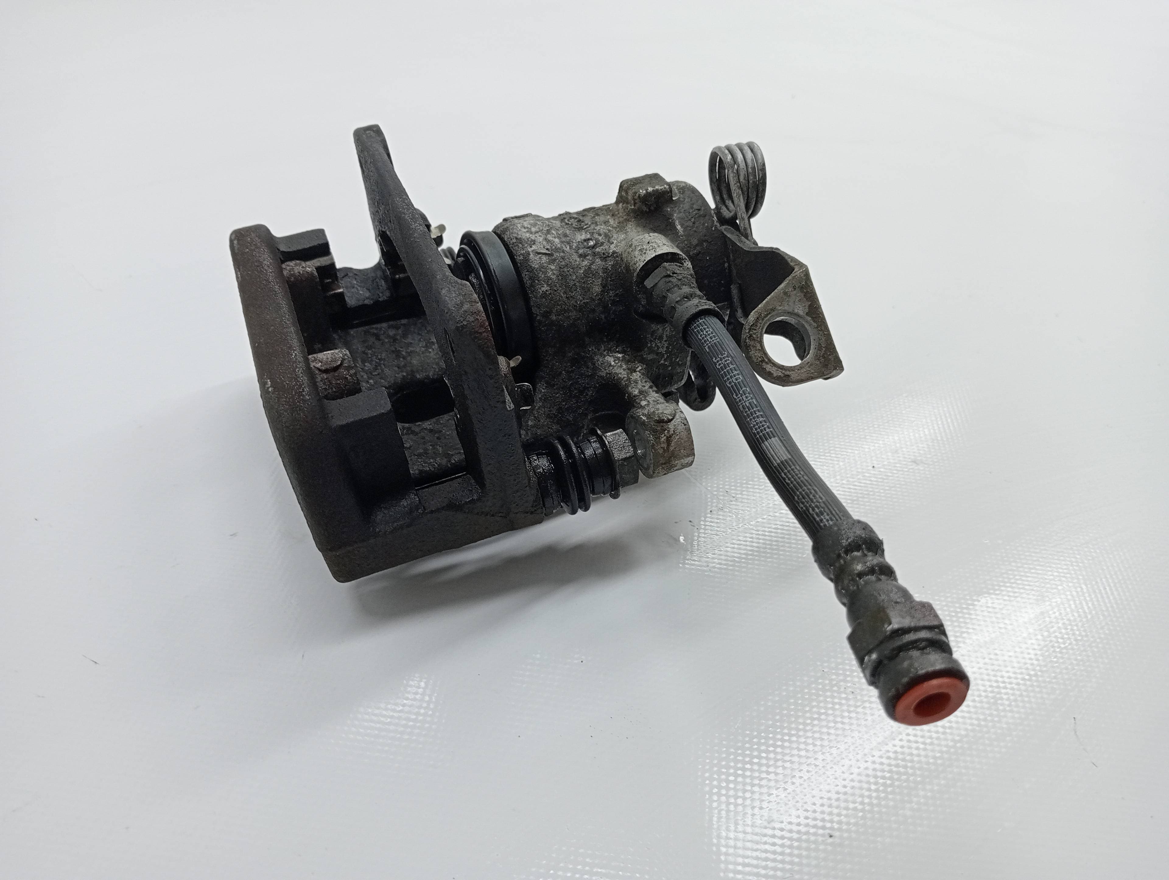 Recambio FIAT 500 L (330) ref. 51953239 2