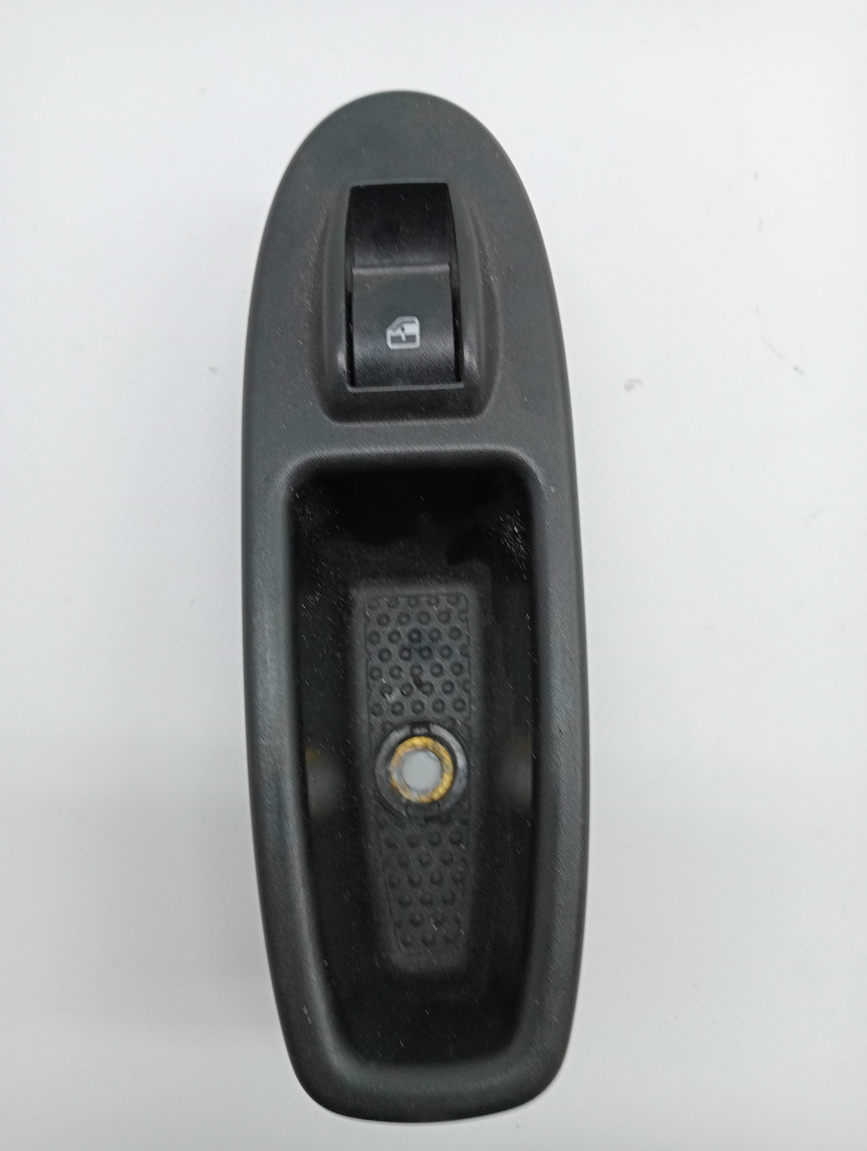 Mando elevalunas trasero izquierdo FIAT 500 L (330)