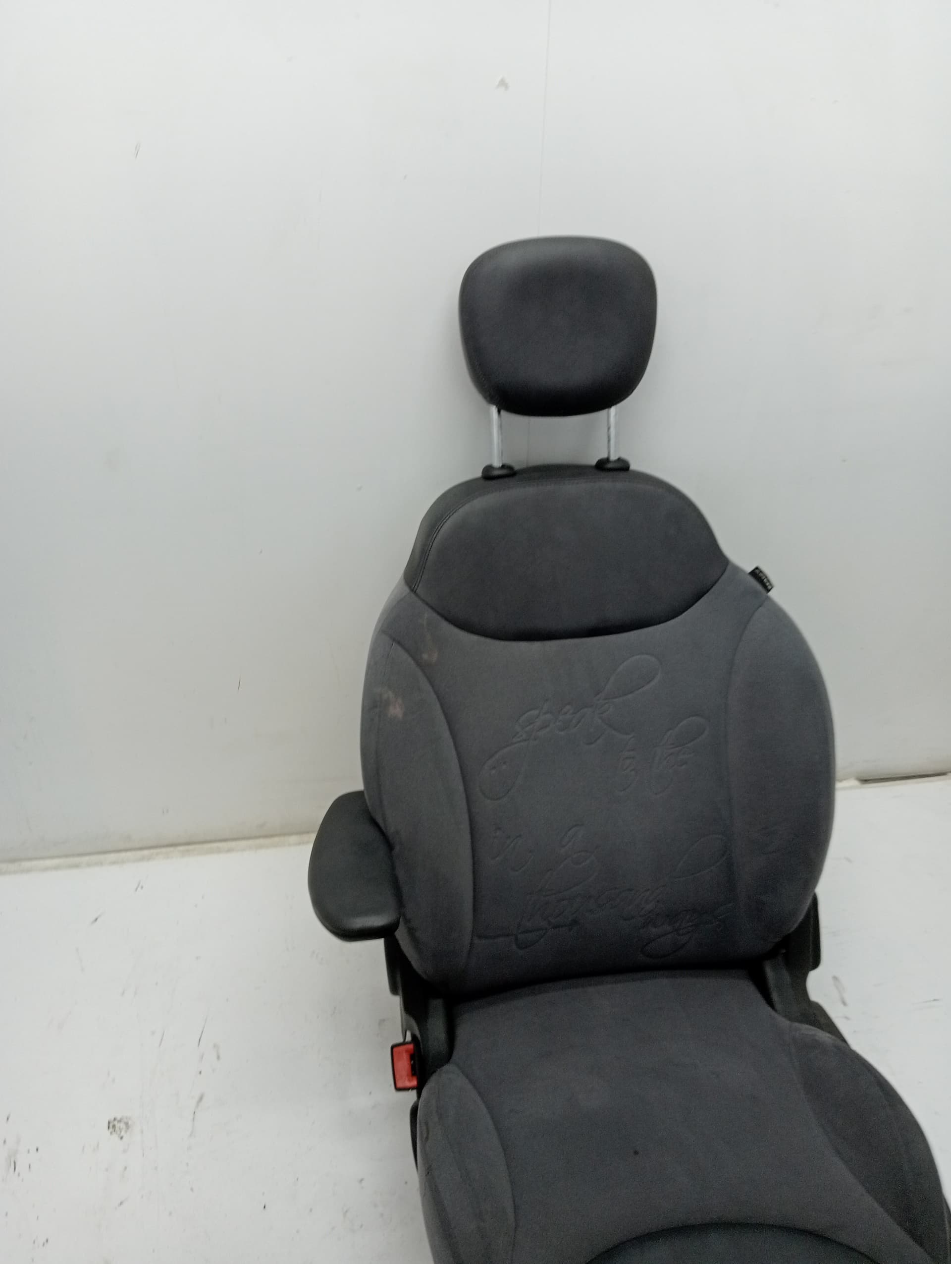 Asiento delantero izquierdo FIAT 500 L (330) 3