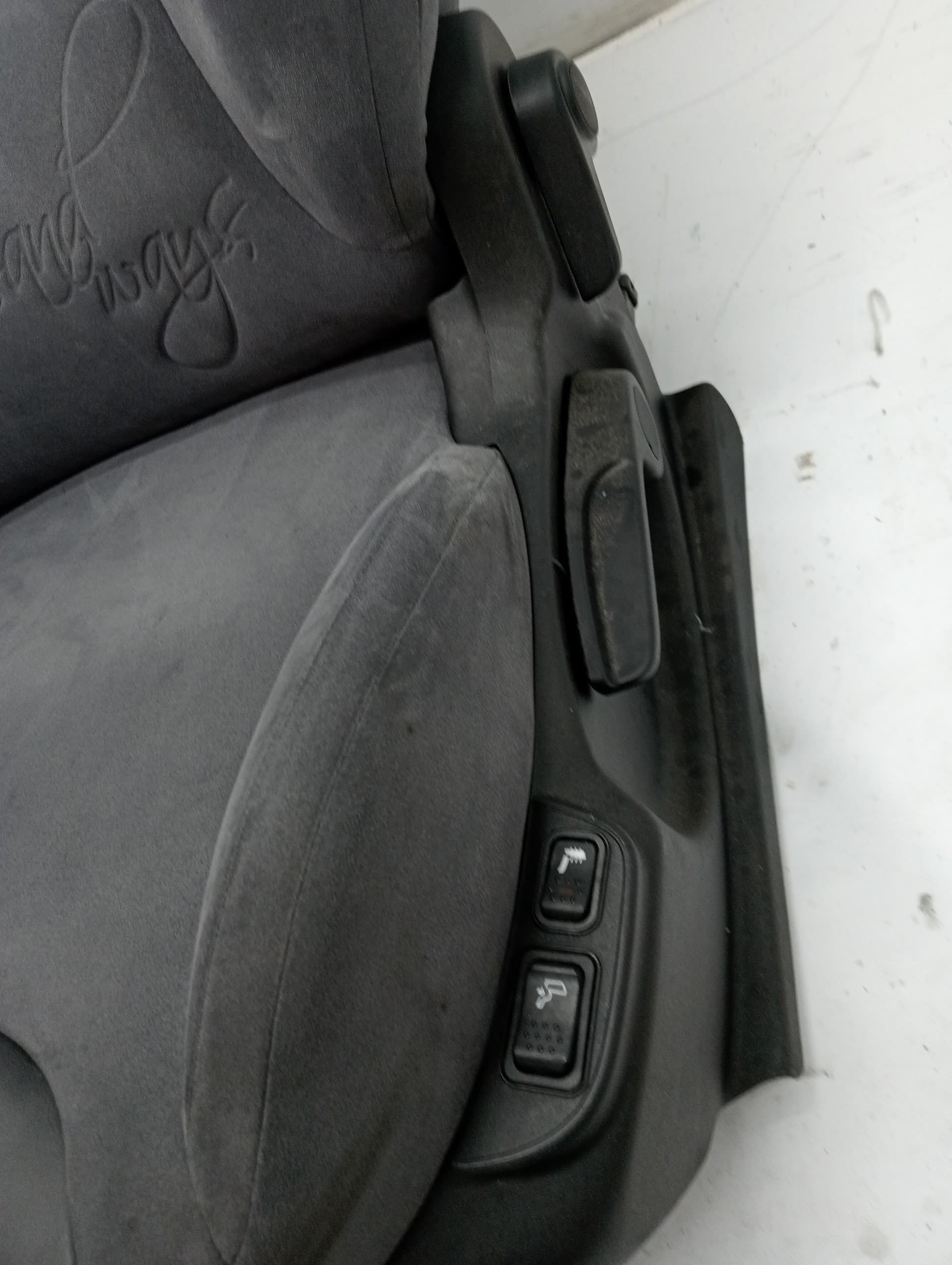 Asiento delantero izquierdo FIAT 500 L (330) 2