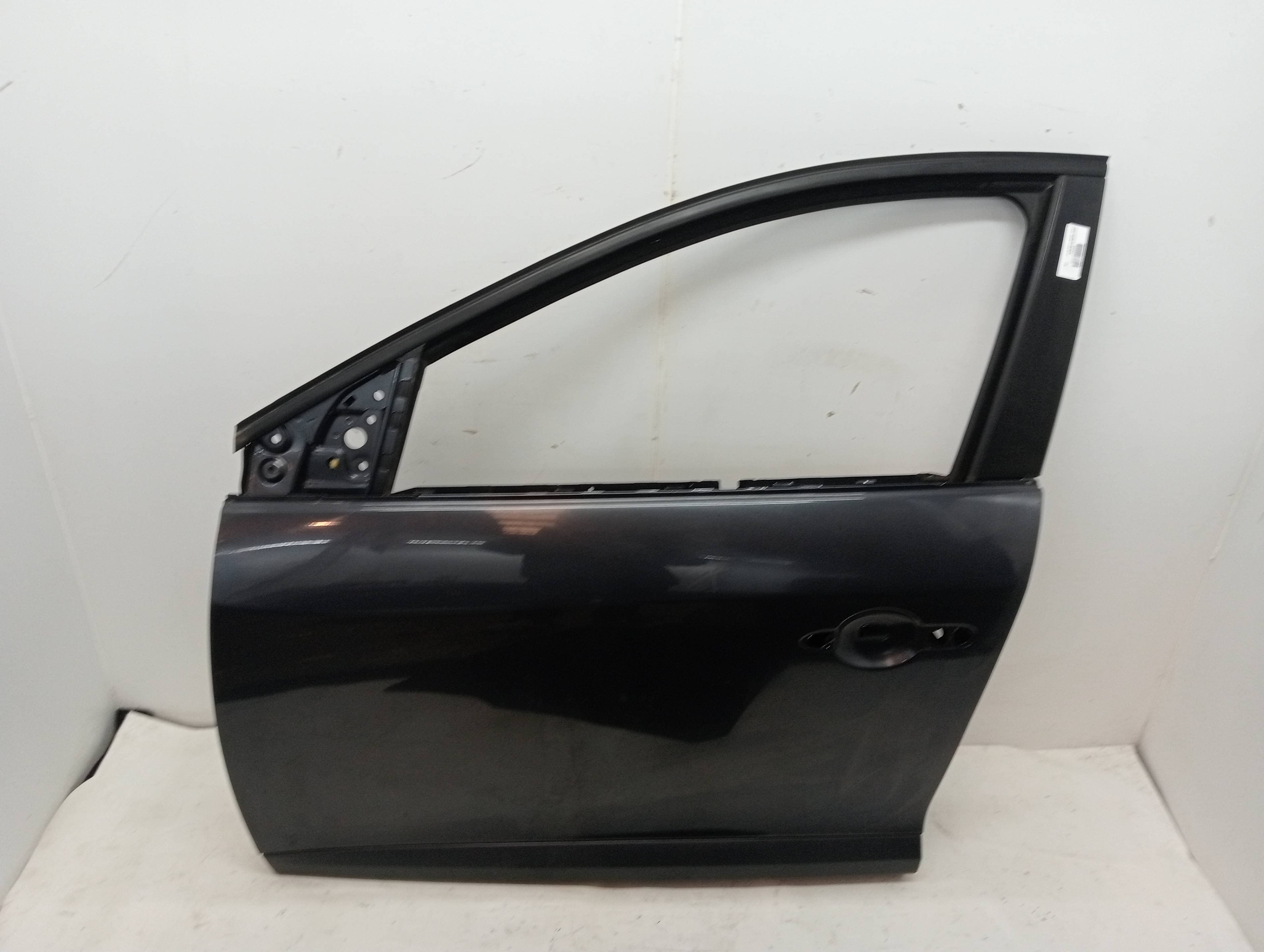 Puerta delantera izquierda RENAULT MEGANE III BERLINA 5 P