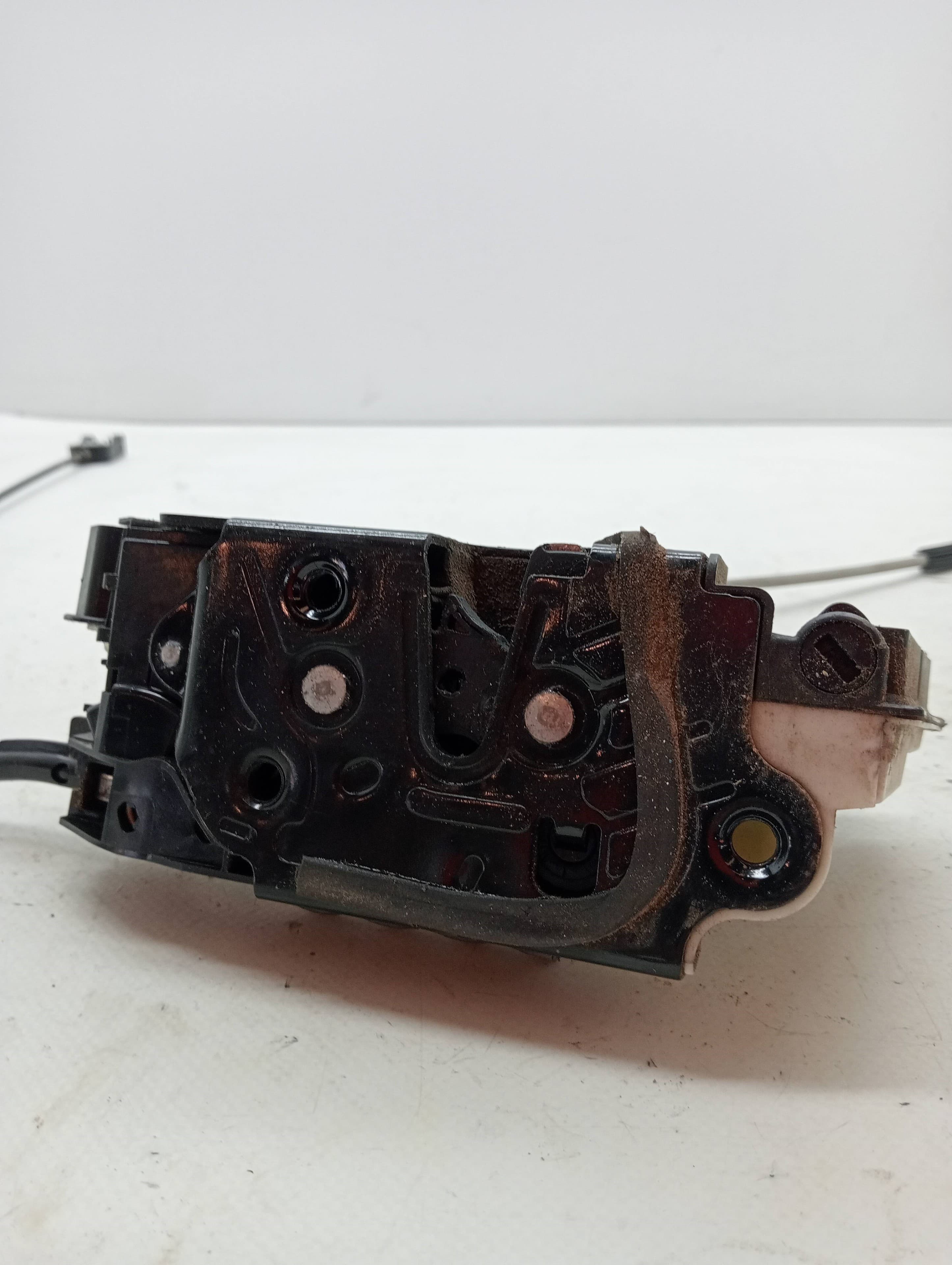 Cerradura puerta delantera derecha SEAT IBIZA (6P1) 2