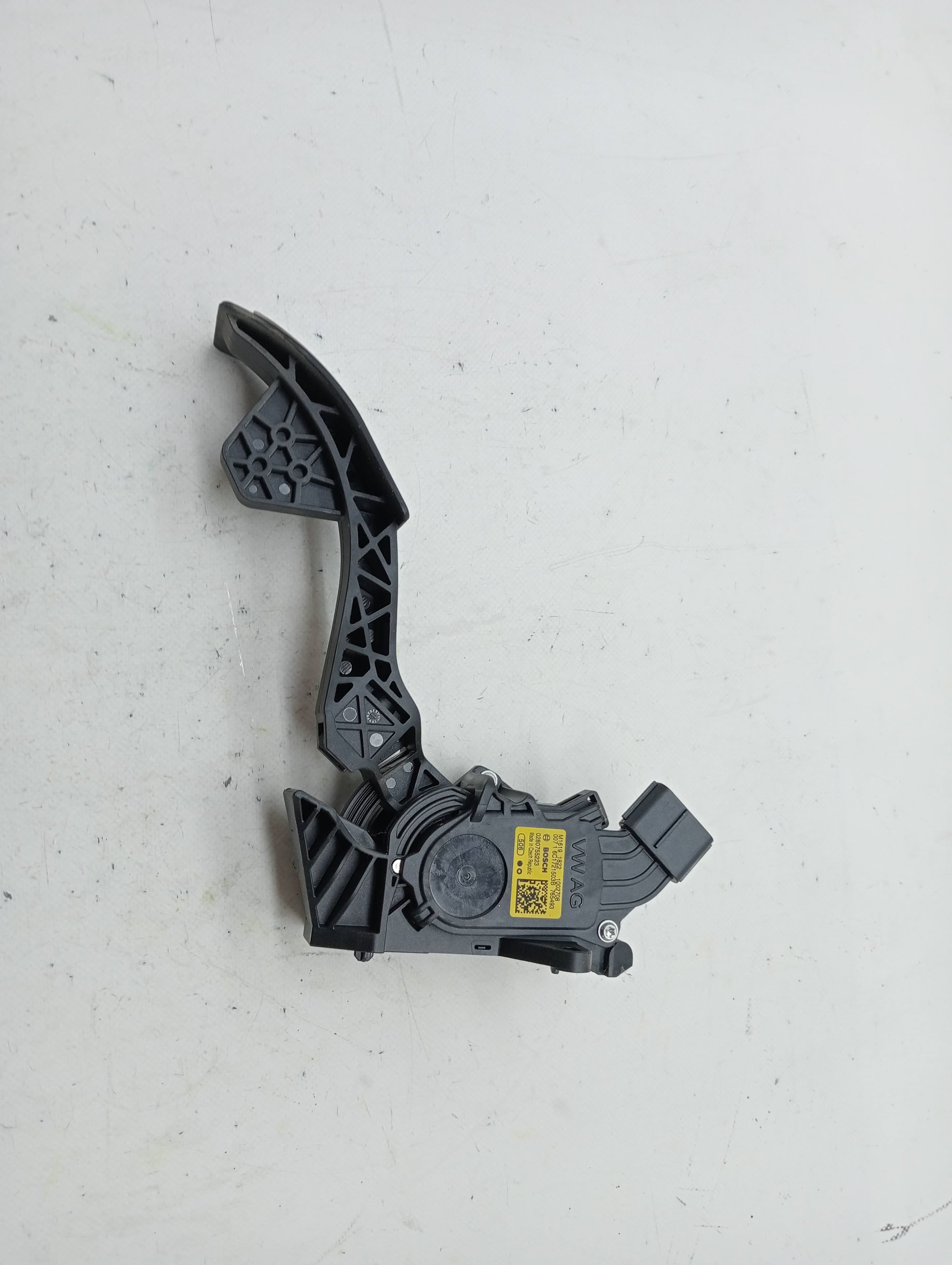 Pedal acelerador SEAT IBIZA (6P1) 3