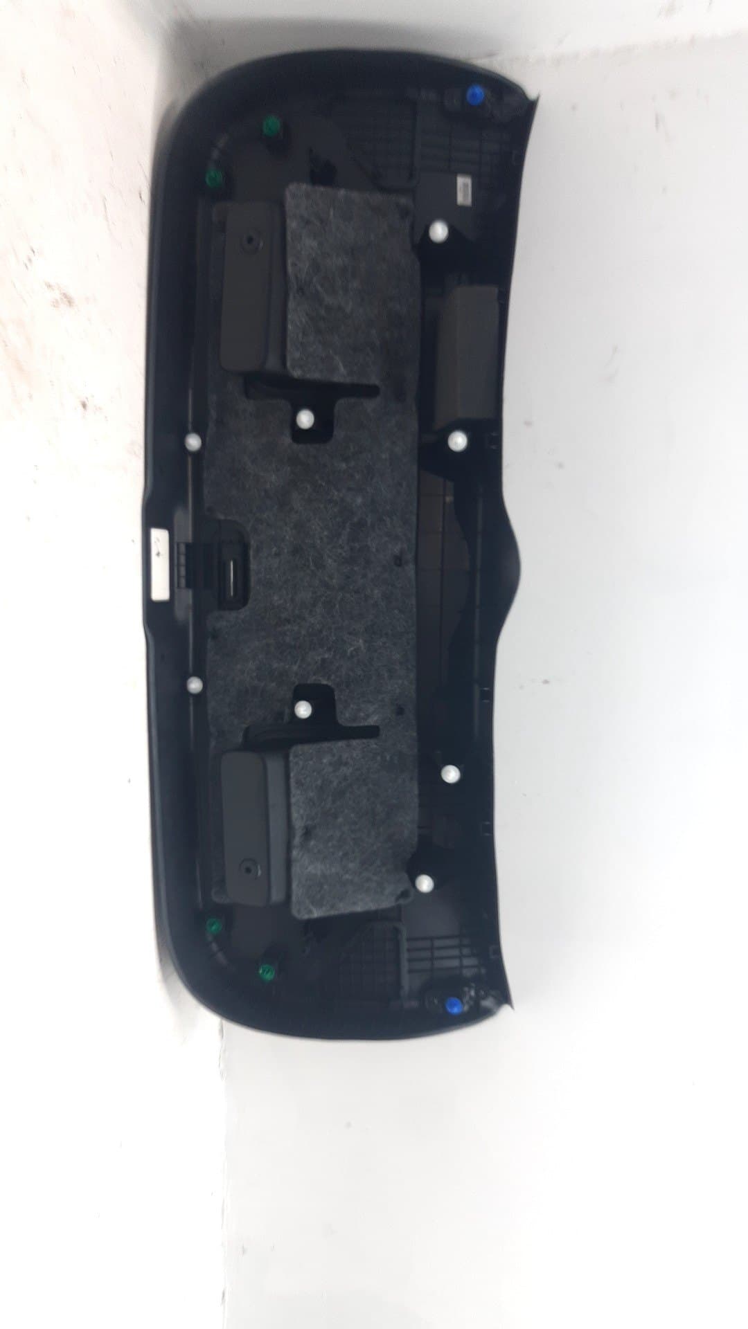 Bandeja trasera KIA STONIC 4
