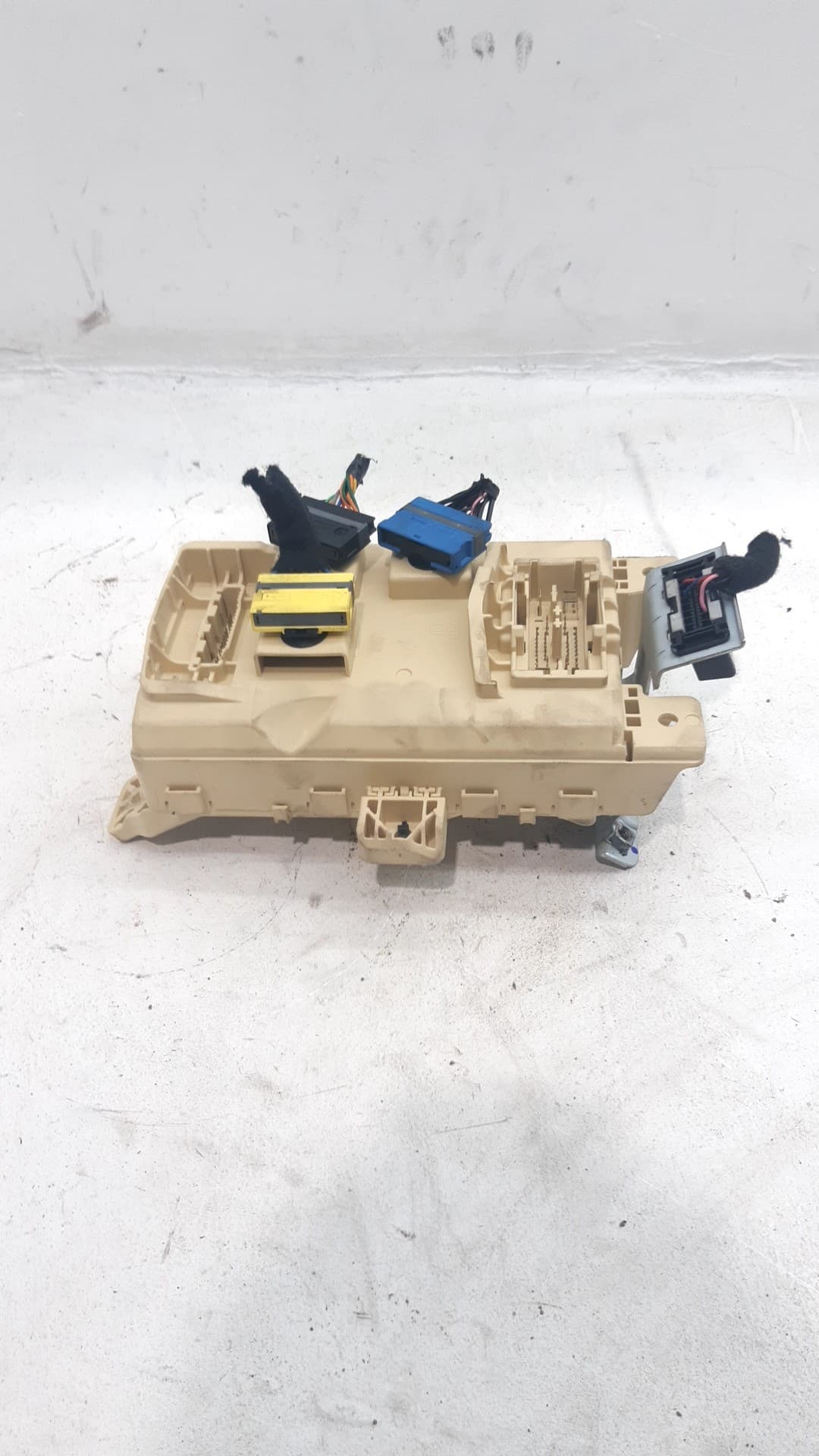 Caja reles / fusibles KIA STONIC 2