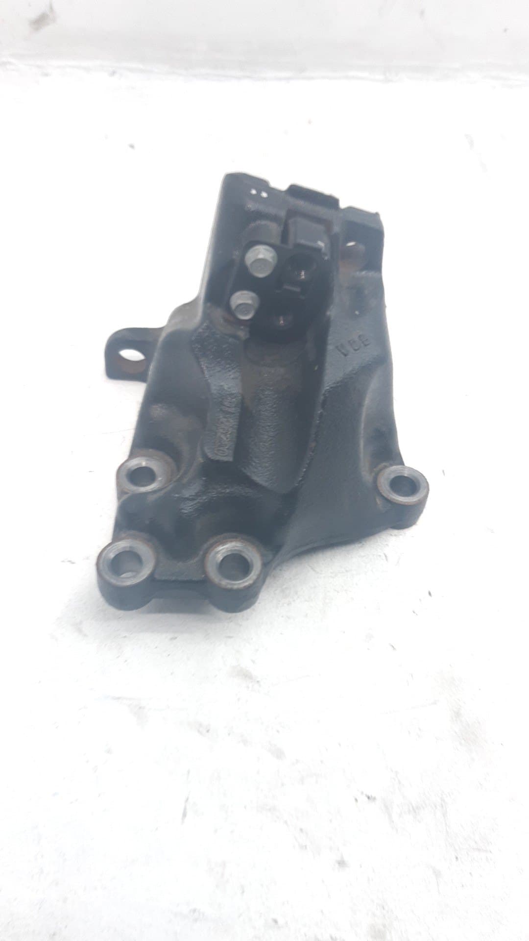 Soporte motor delantero KIA STONIC