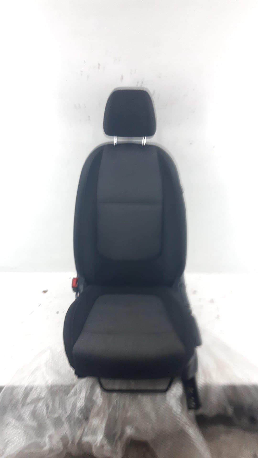 Asiento delantero izquierdo KIA STONIC