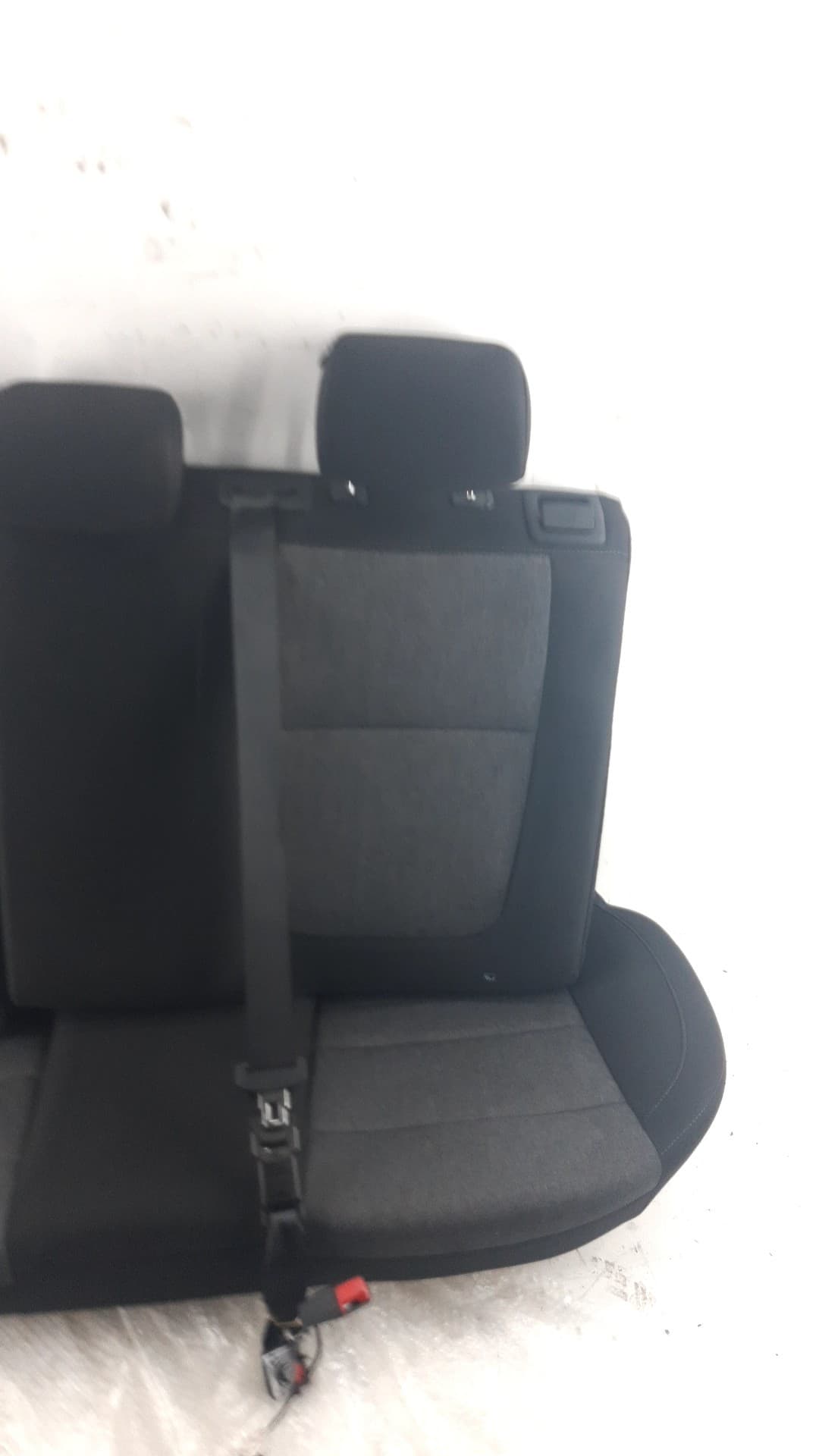 Cerradura asientos traseros KIA STONIC 3