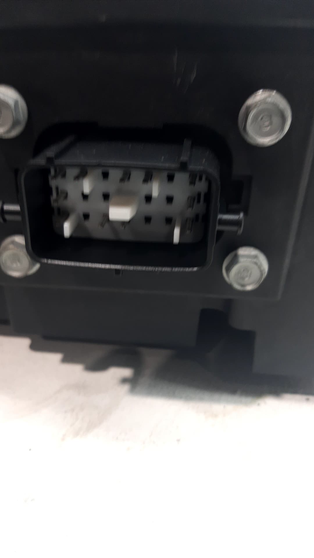 Recambio KIA STONIC ref. 375M0G4000 4