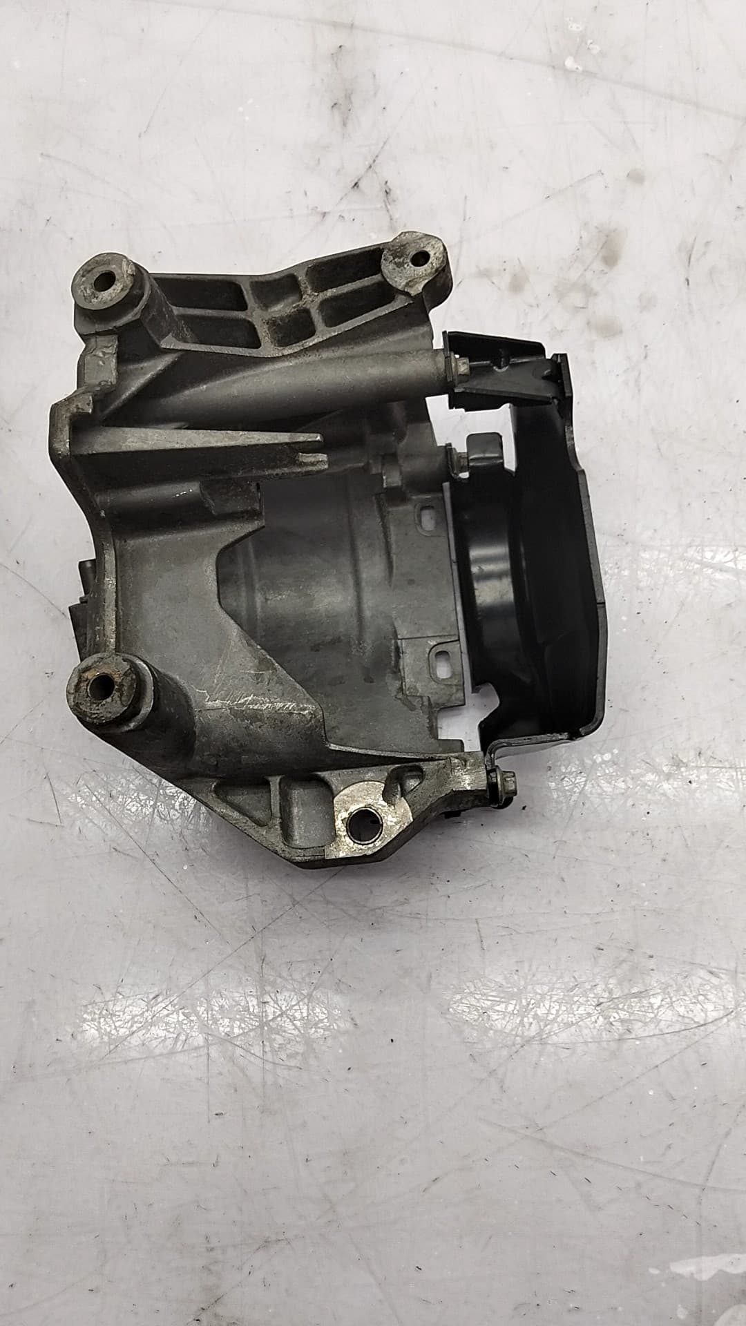 Soporte filtro gasoil FORD MONDEO TURN. 2