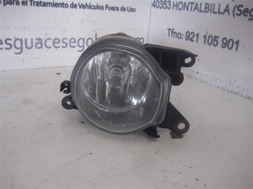 Faro antiniebla derecho AUDI A4 BERLINA (B5)