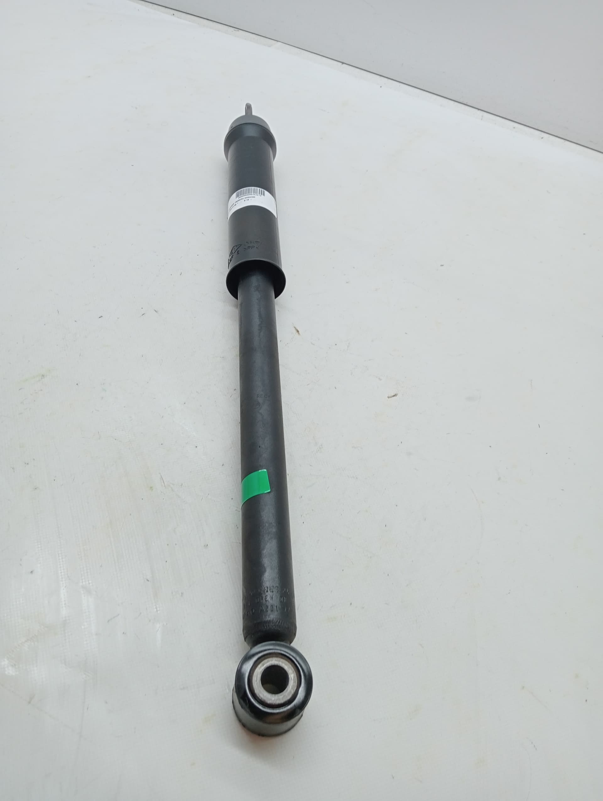 Amortiguador trasero derecho NISSAN JUKE (F16)