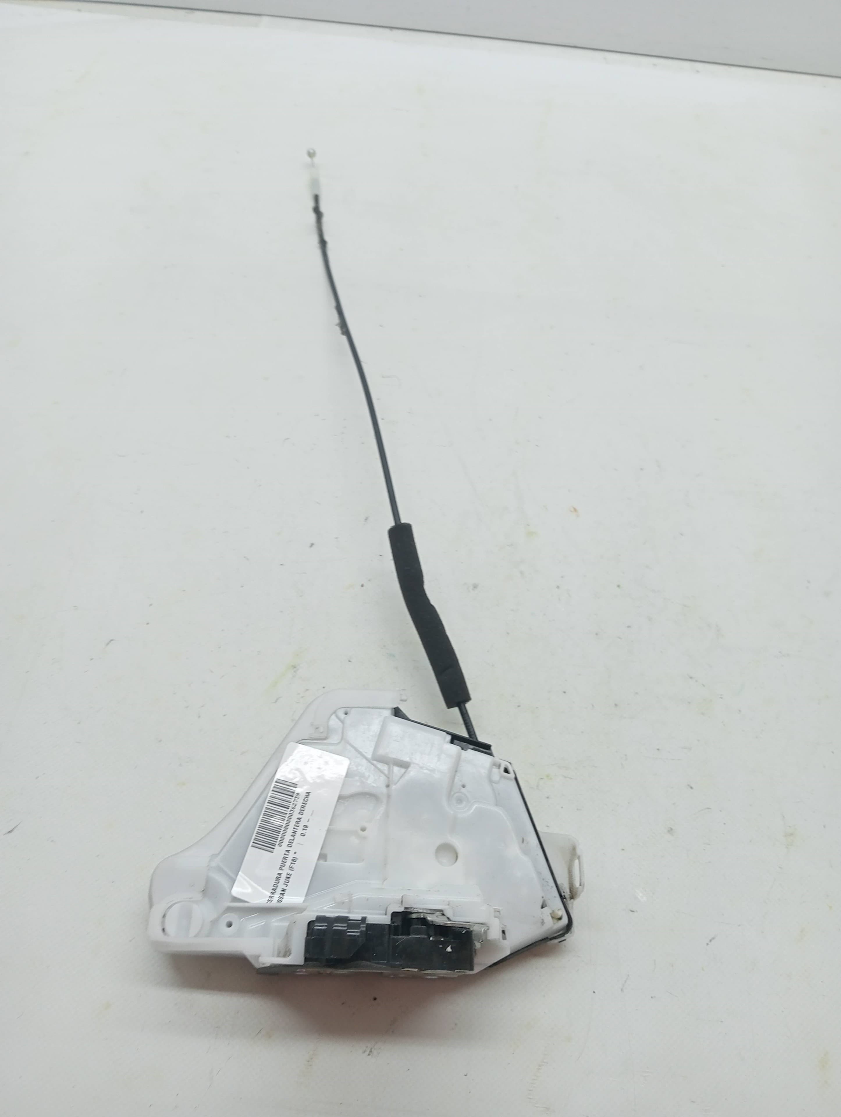 Cerradura puerta delantera derecha NISSAN JUKE (F16)