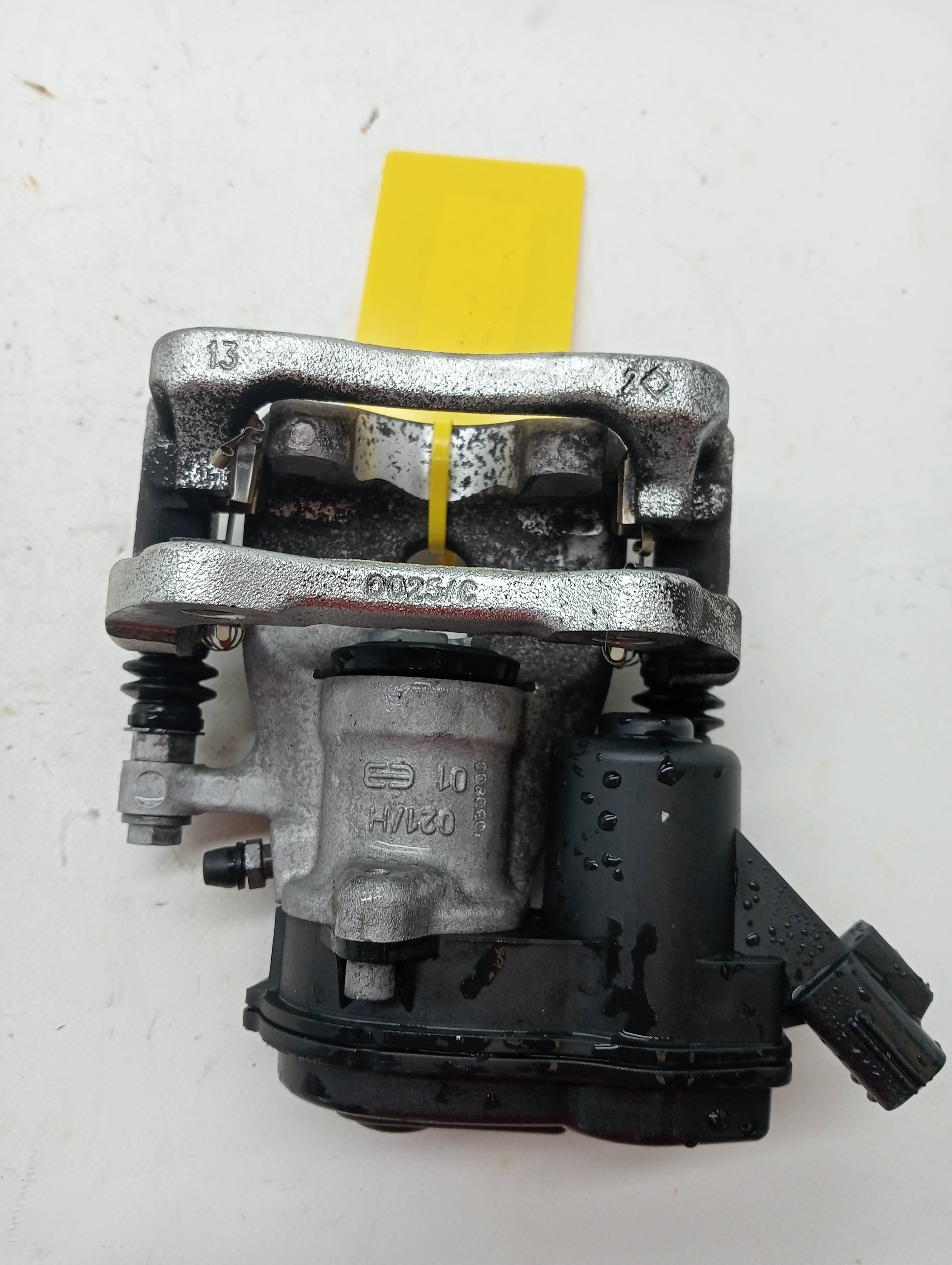 Recambio NISSAN JUKE (F16) ref. 4401100Q1B 3