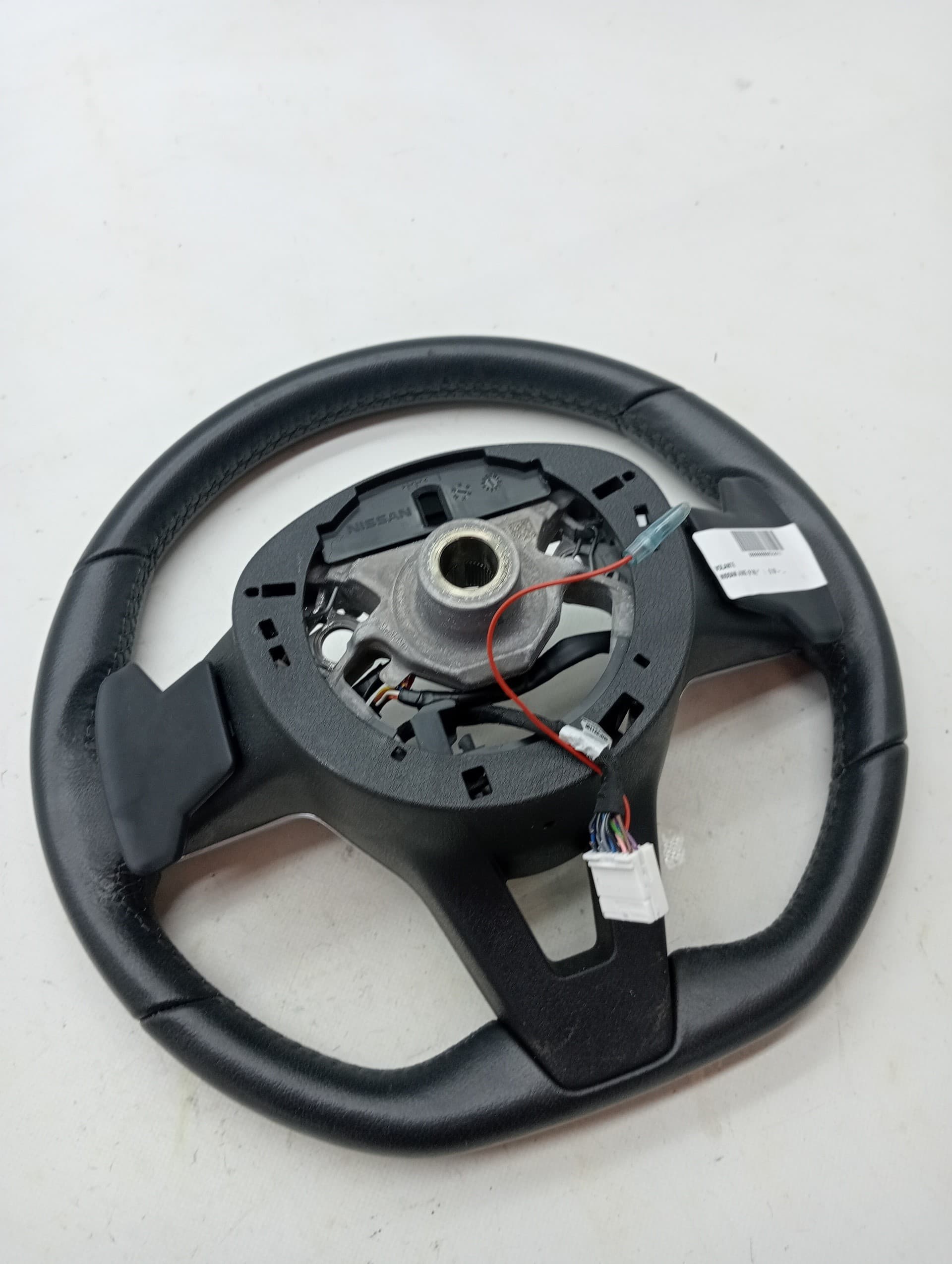 Volante NISSAN JUKE (F16) 3