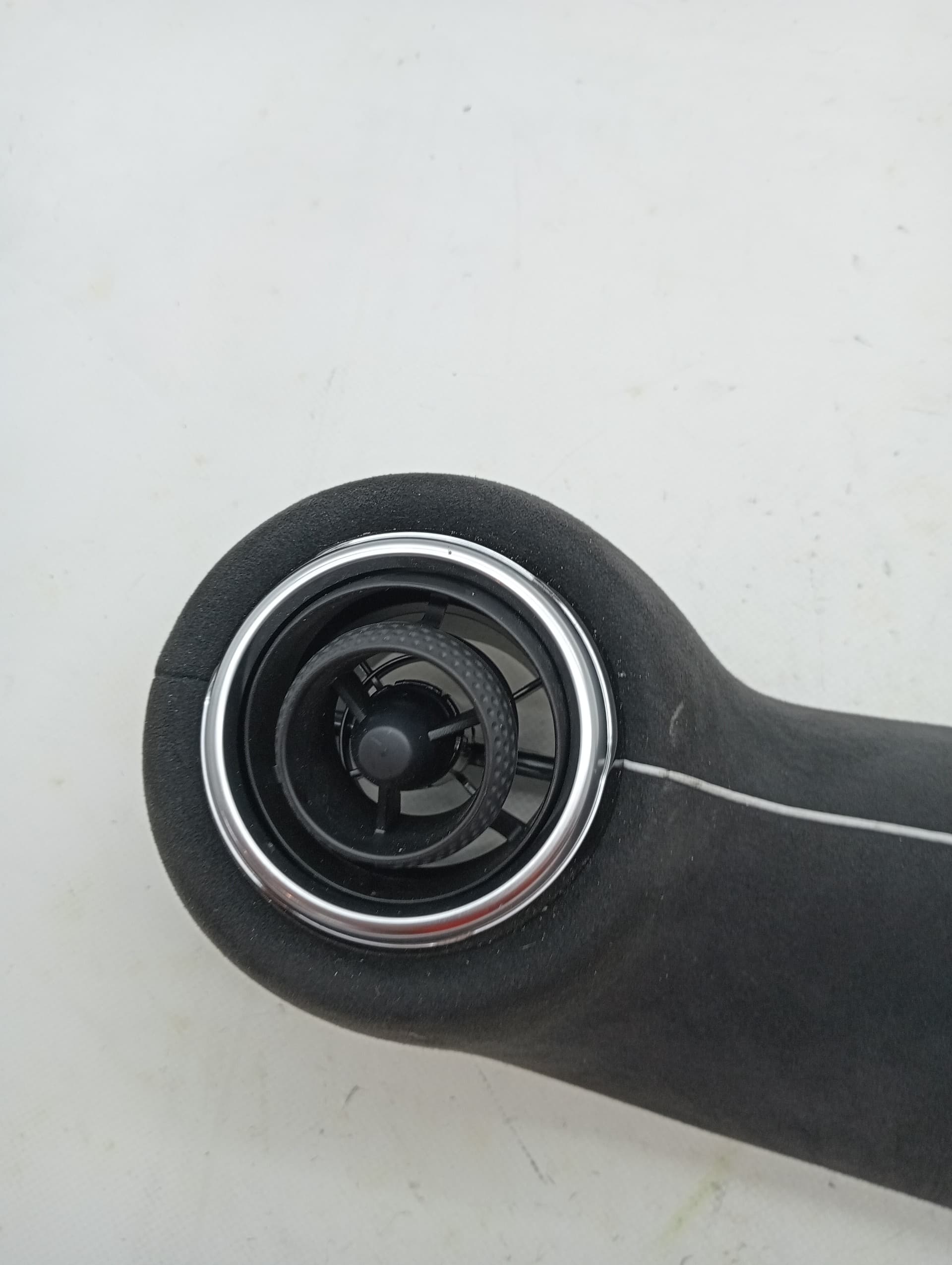 Plastico NISSAN JUKE (F16) 4