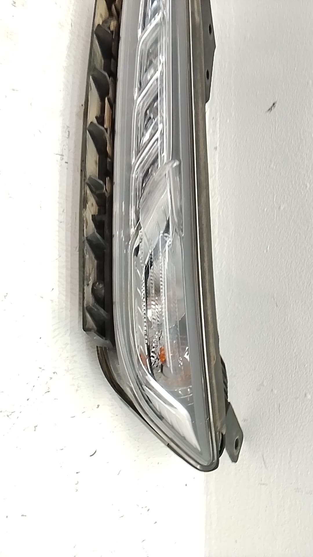 Recambio HYUNDAI KONA ref. 92207J9000 4