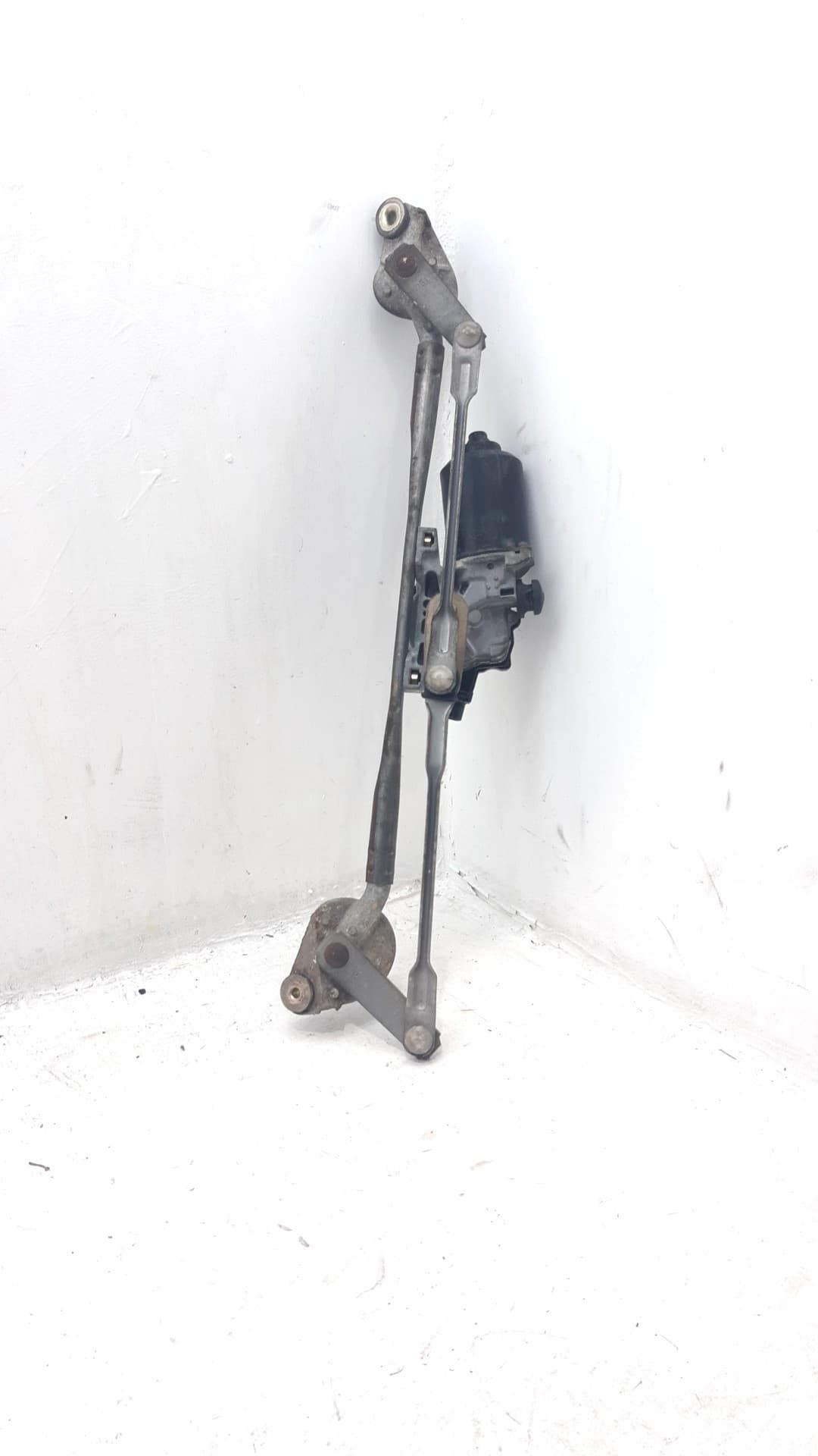 Motor limpia delantero TOYOTA COROLLA SEDAN (_E12_) 2