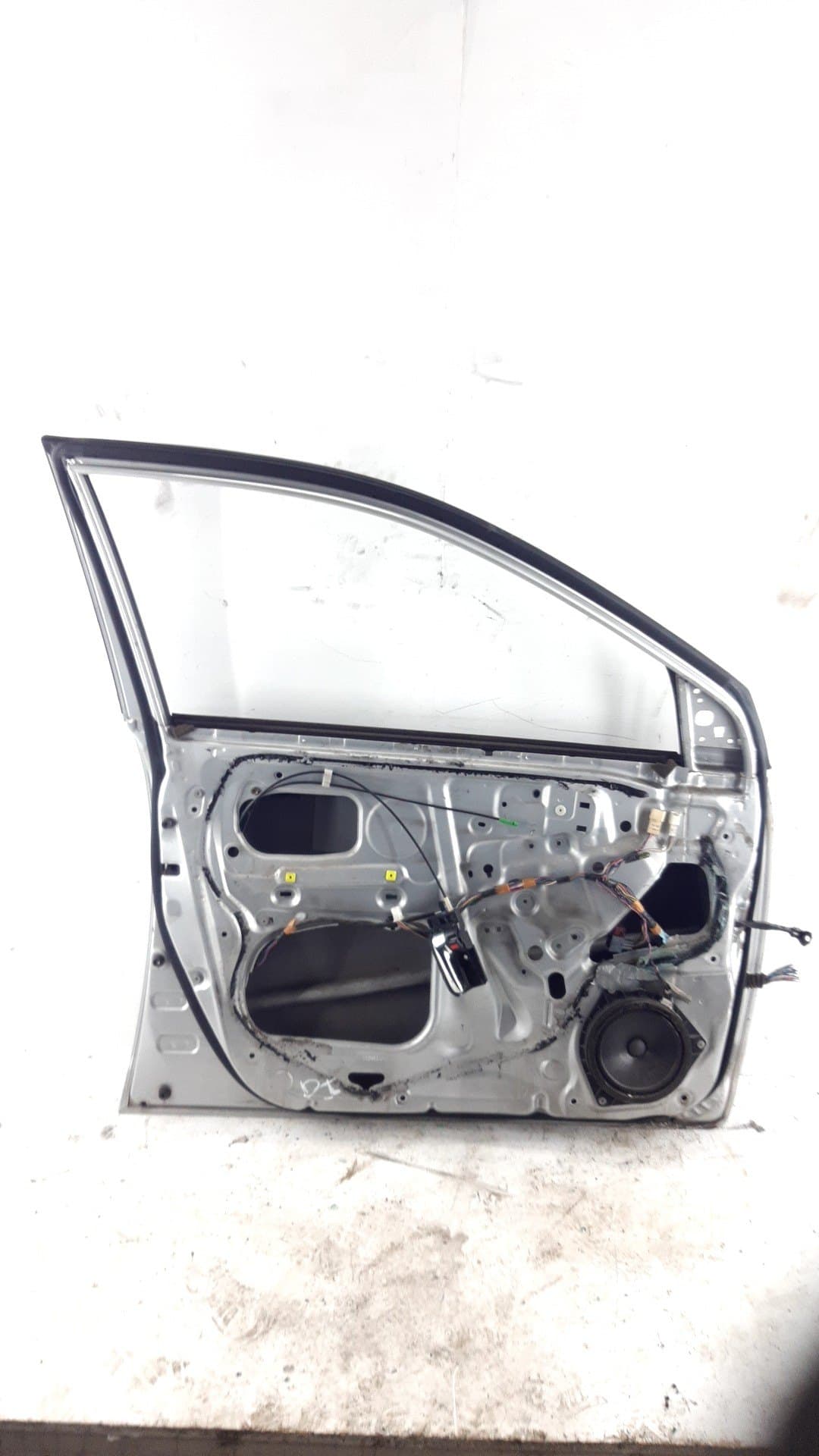 Puerta delantera izquierda TOYOTA COROLLA SEDAN (_E12_) 2