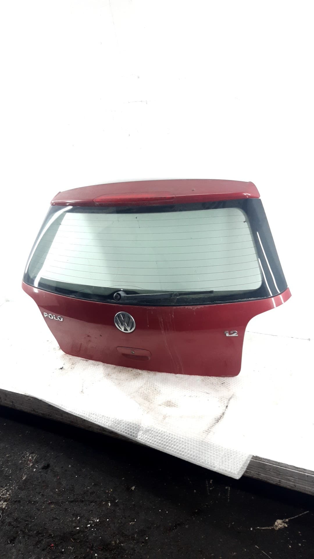 Porton trasero VOLKSWAGEN POLO (9N1)