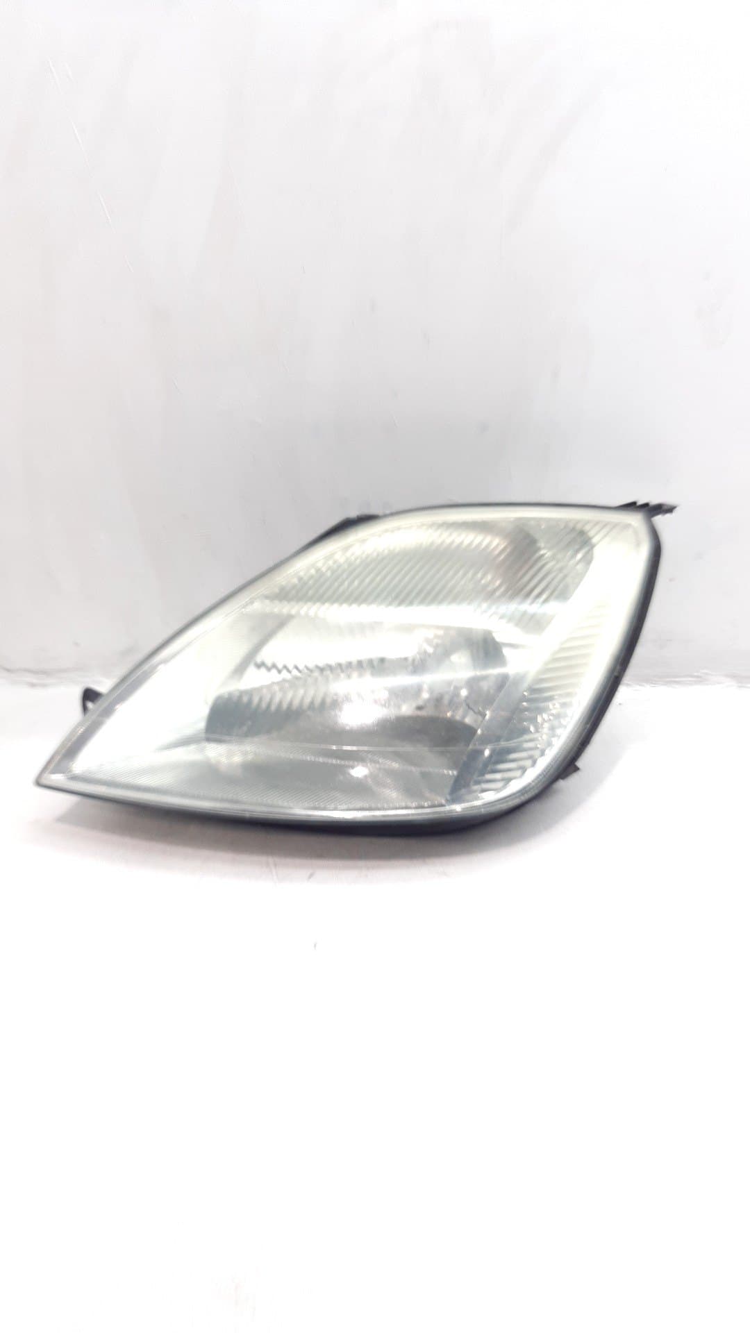 Faro izquierdo FORD FIESTA (CBK)