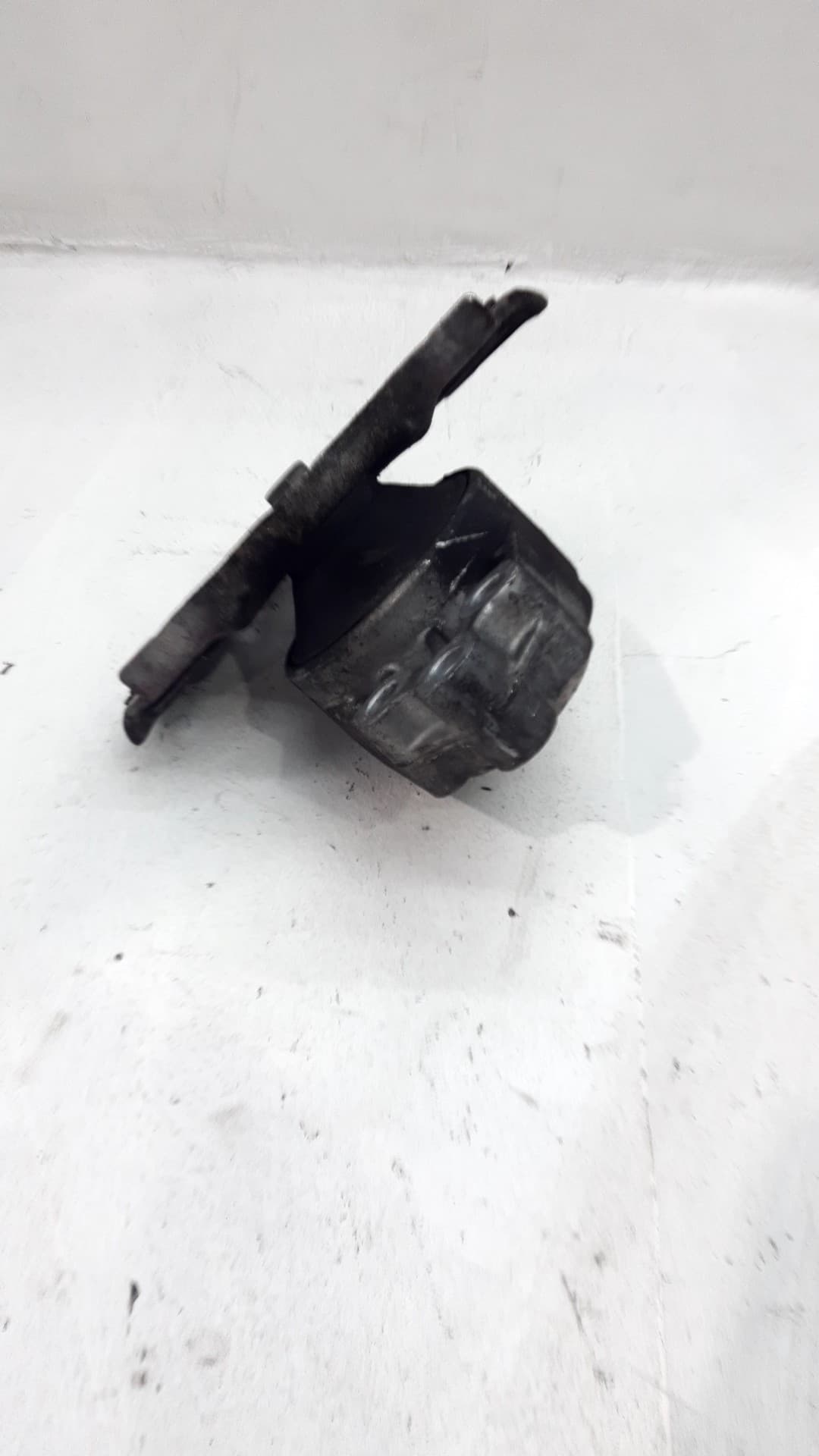 Soporte motor FORD FIESTA (CBK) 3