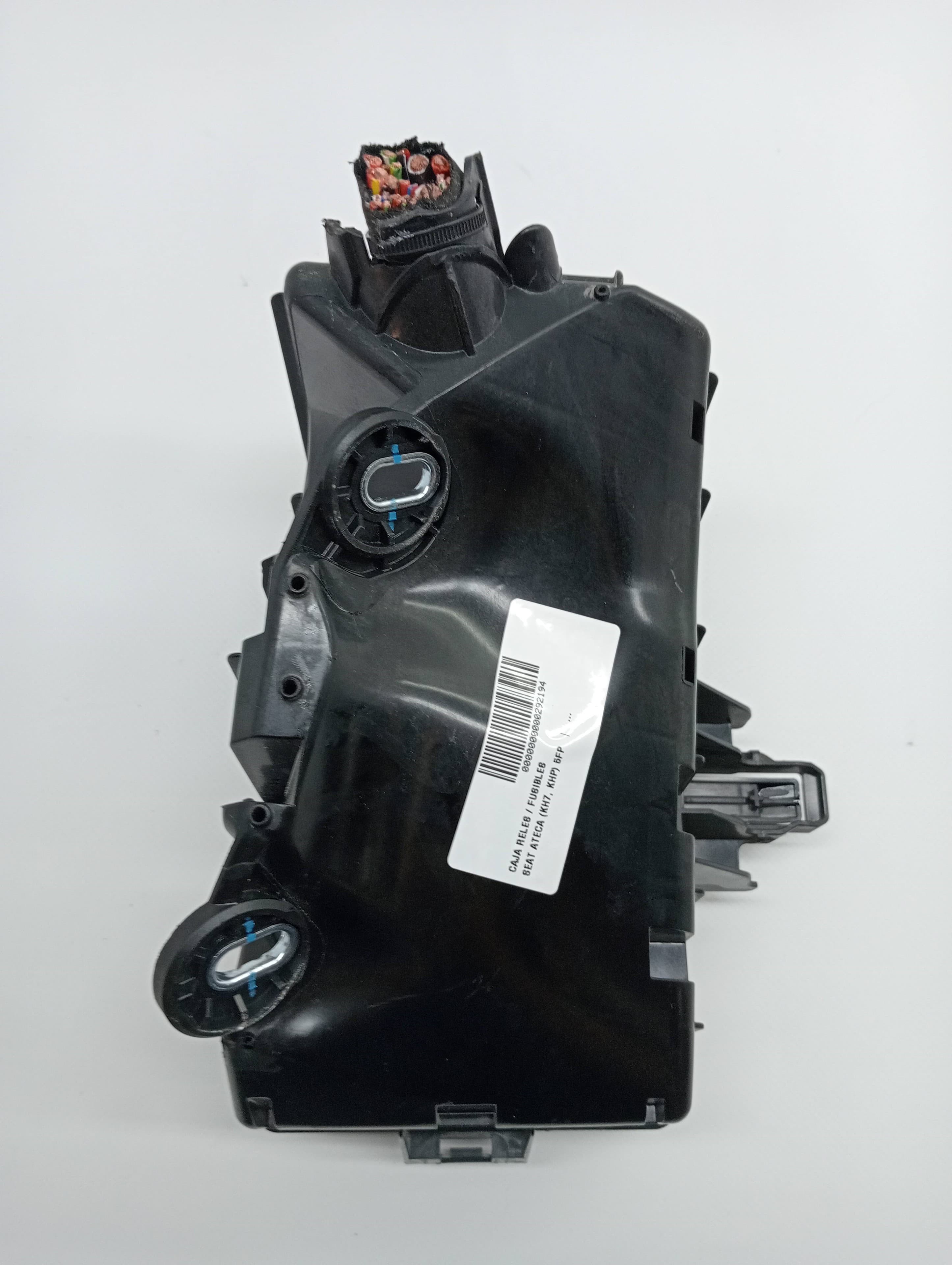 Caja reles / fusibles SEAT ATECA (KH7)