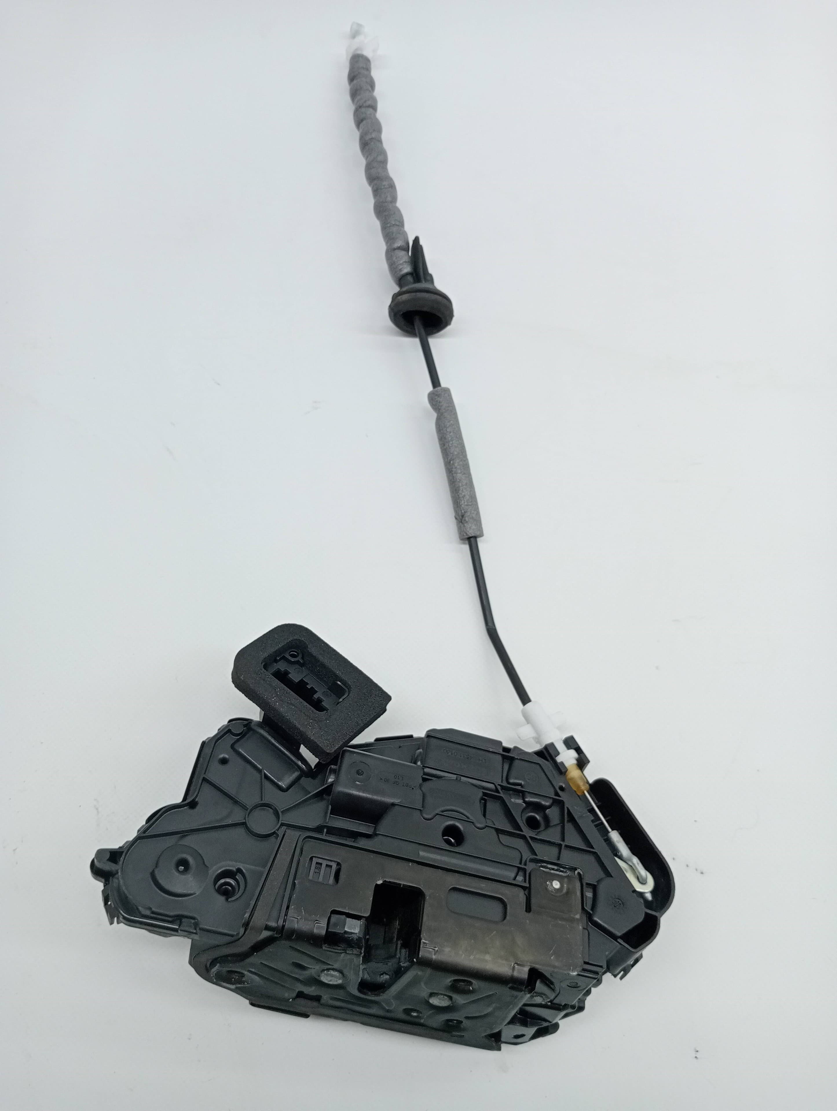 Cerradura puerta delantera izquierda SEAT ATECA (KH7) 2