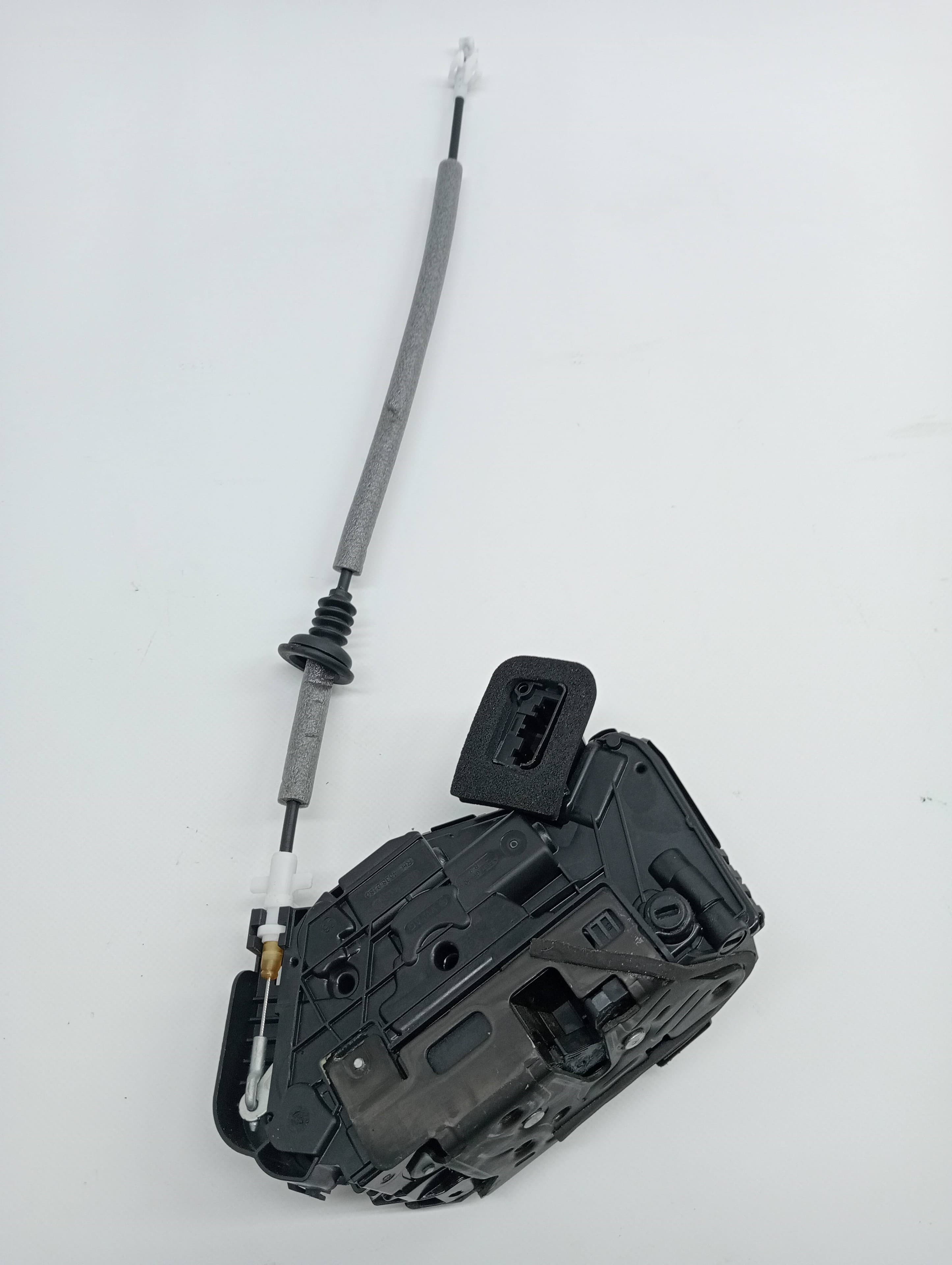 Cerradura puerta trasera derecha SEAT ATECA (KH7) 2