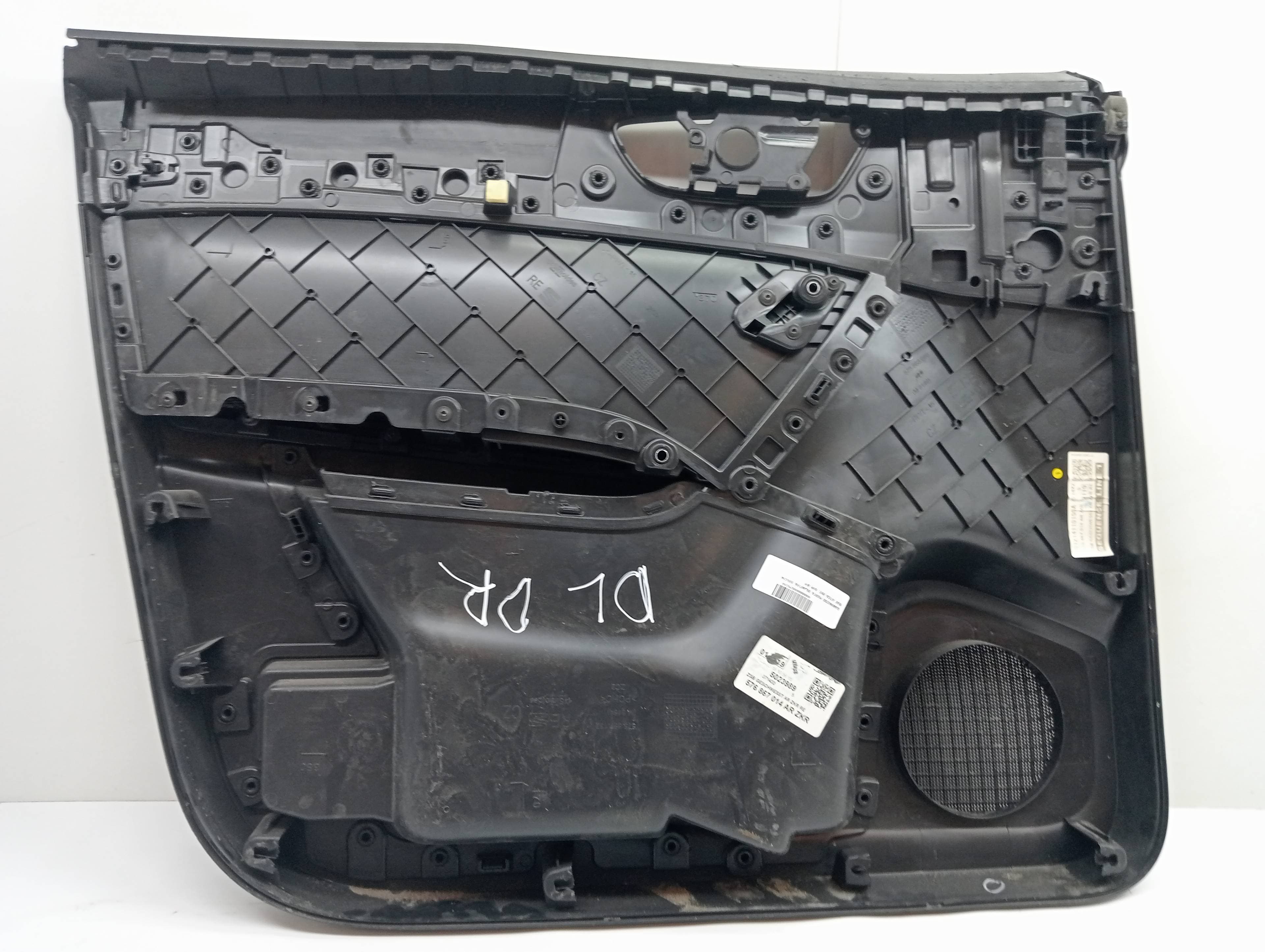 Guarnecido puerta delantera derecha SEAT ATECA (KH7) 2