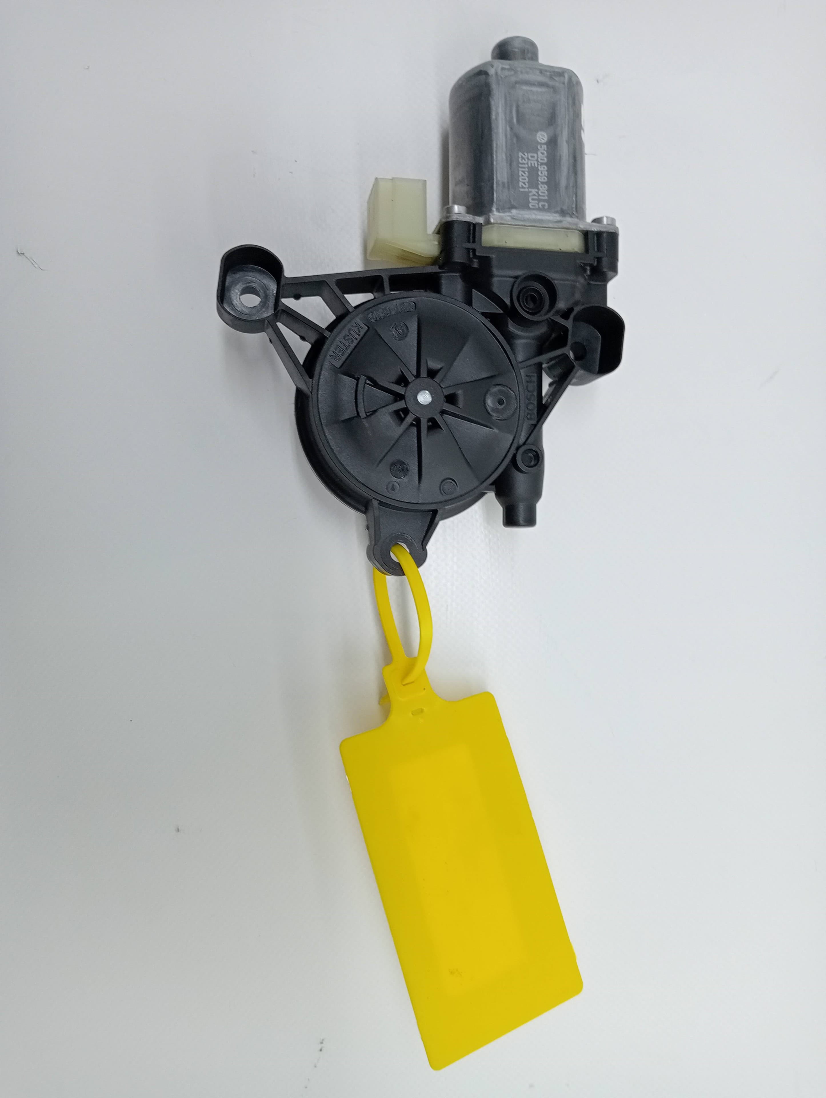 Motor elevalunas delantero izquierdo SEAT ATECA (KH7) 2