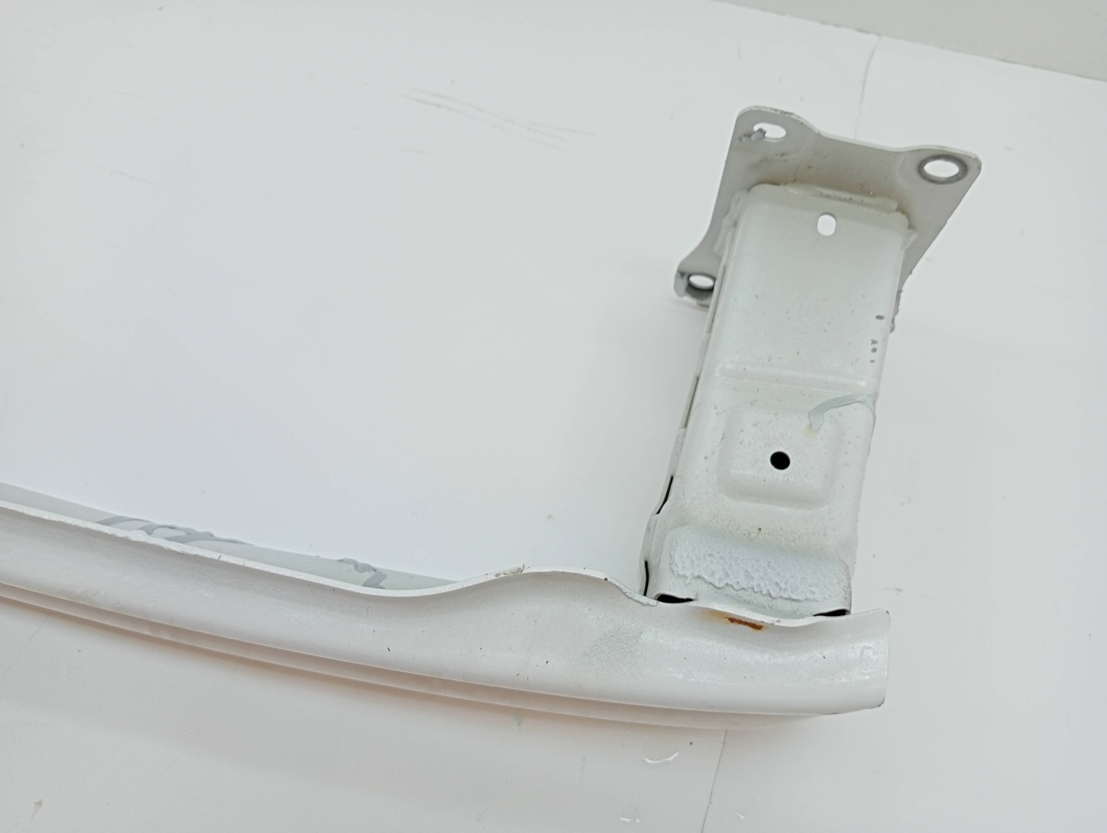 Refuerzo paragolpes delantero SEAT ATECA (KH7) 2