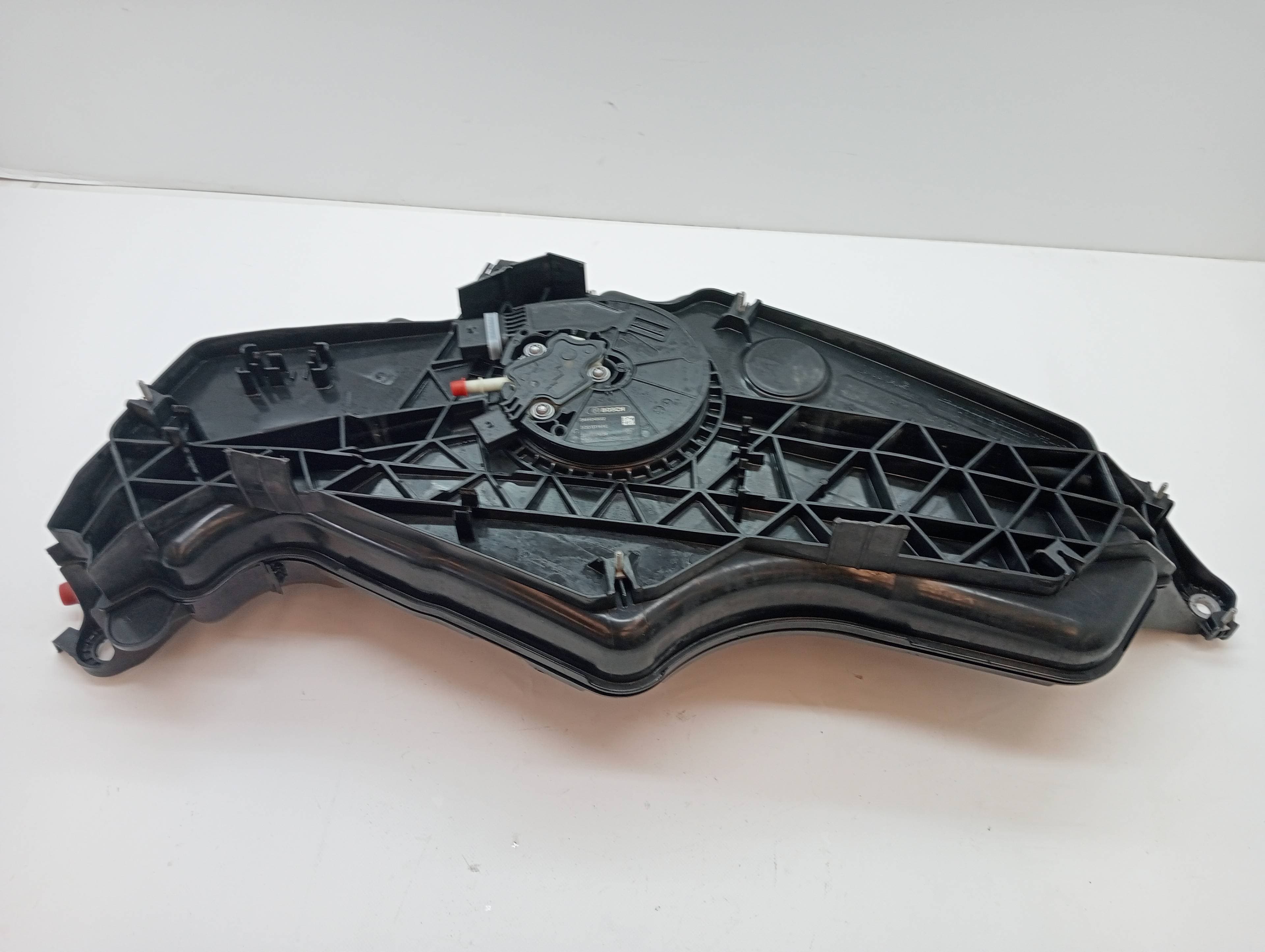 Deposito adblue SEAT ATECA (KH7) 3