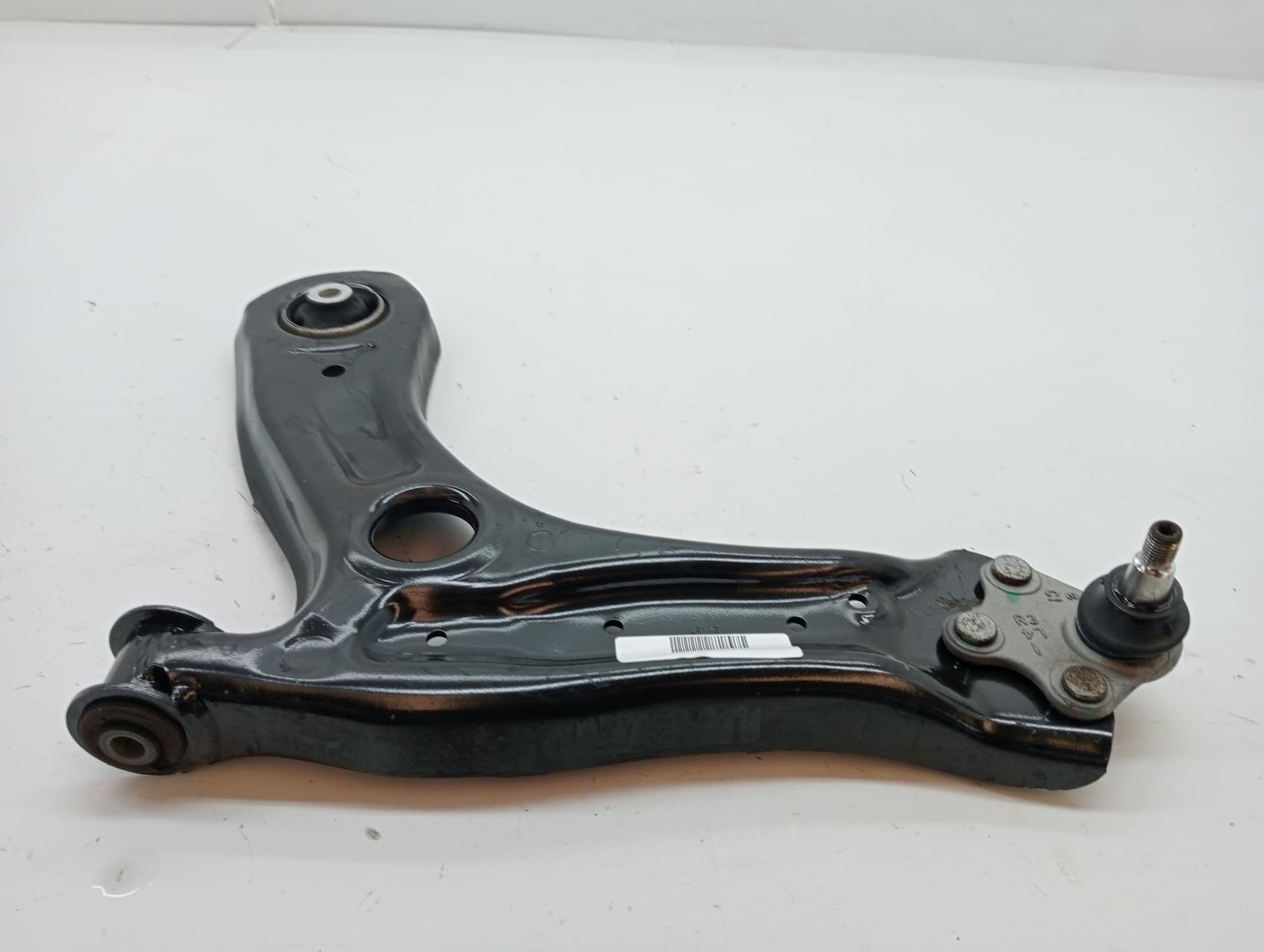 Brazo suspension inferior delantero izquierdo SEAT TOLEDO (KG3)