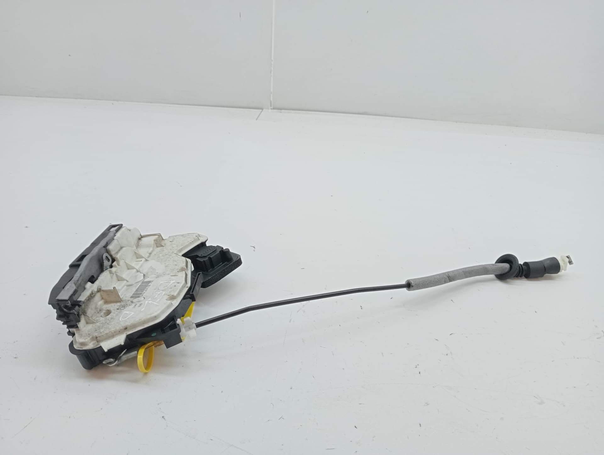 Cerradura puerta delantera derecha SEAT TOLEDO (KG3) 2